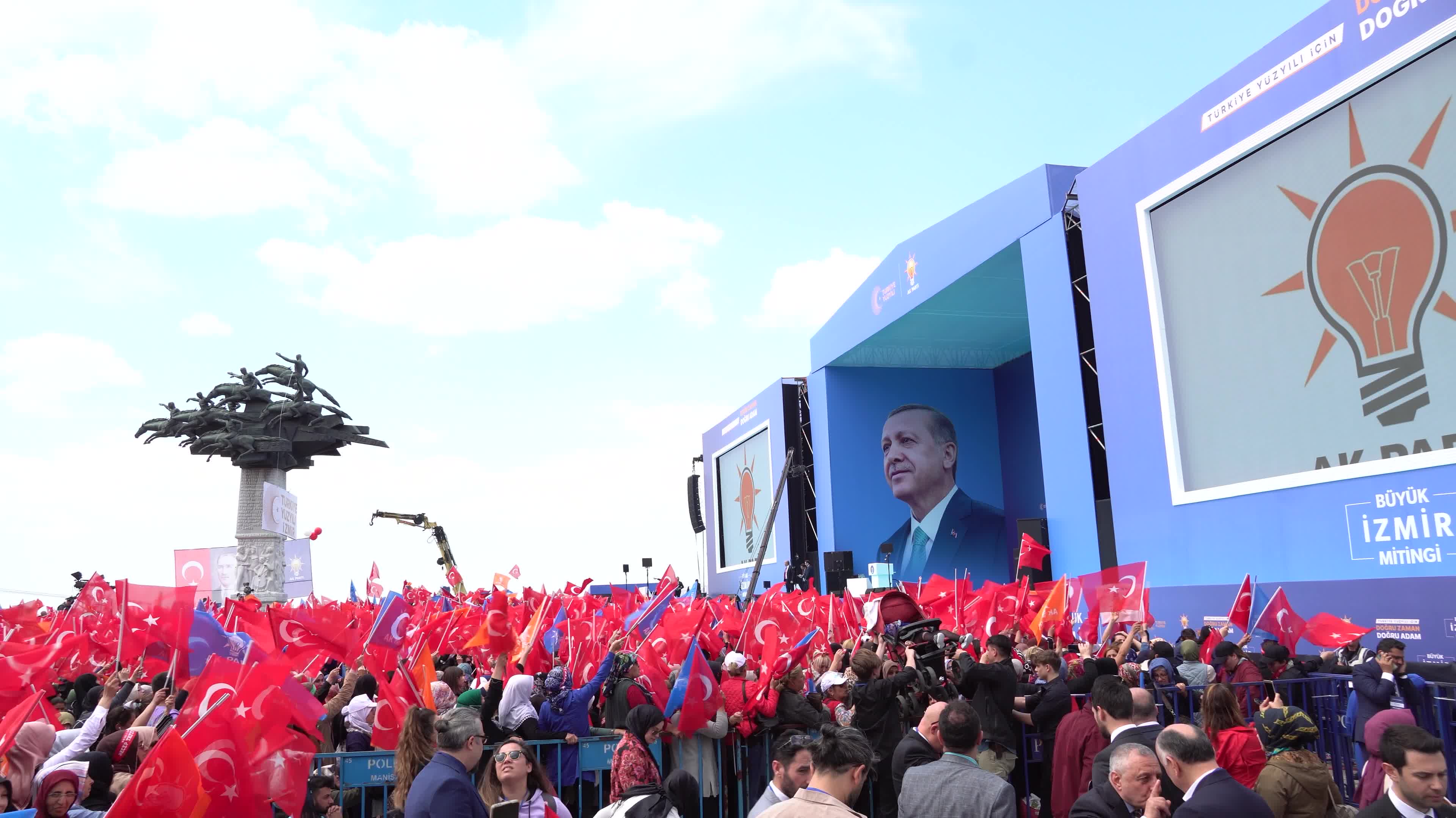Turkish President Recep Tayyip Erdogan general elections campaign rally, Izmir, Turkey - 29 Apr 2023

