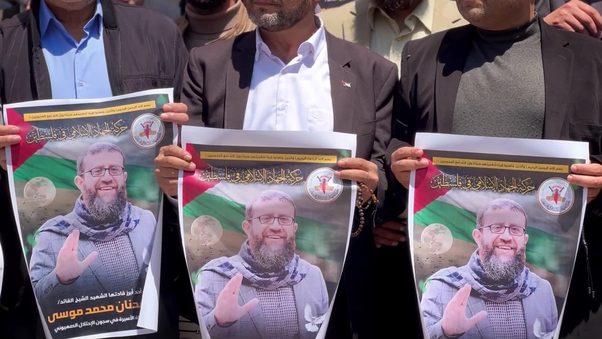 Palestinian Militant's Death in Israeli Jail Sparks Fighting