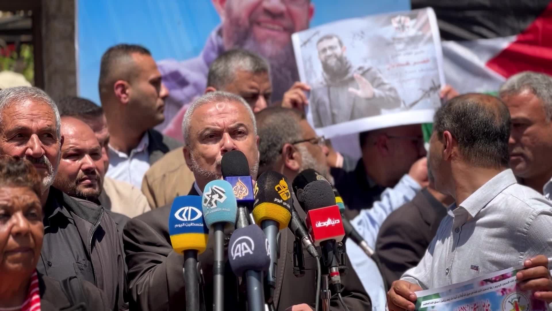 Palestinian Militant's Death in Israeli Jail Sparks Fighting