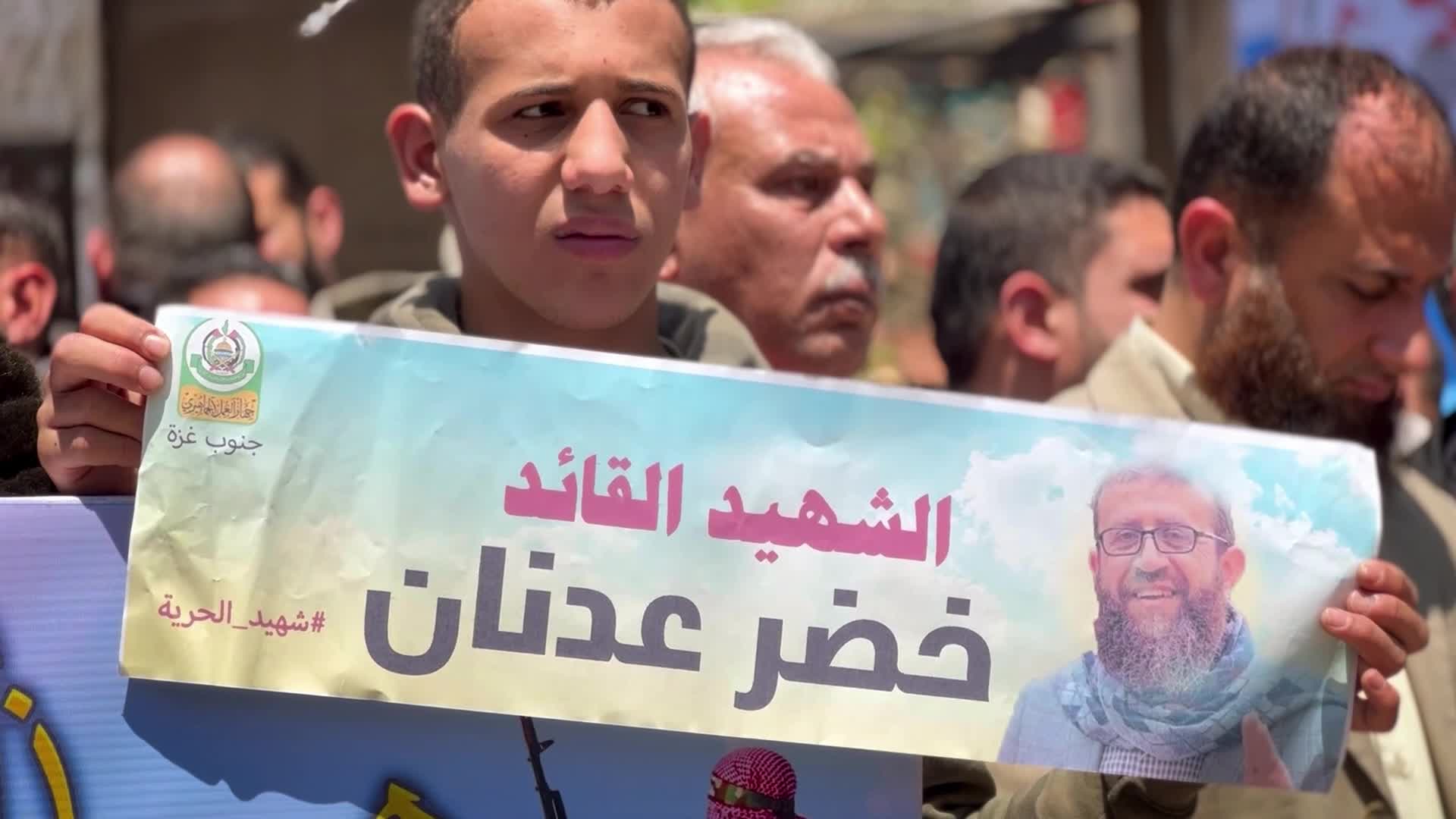 Palestinian Militant's Death in Israeli Jail Sparks Fighting