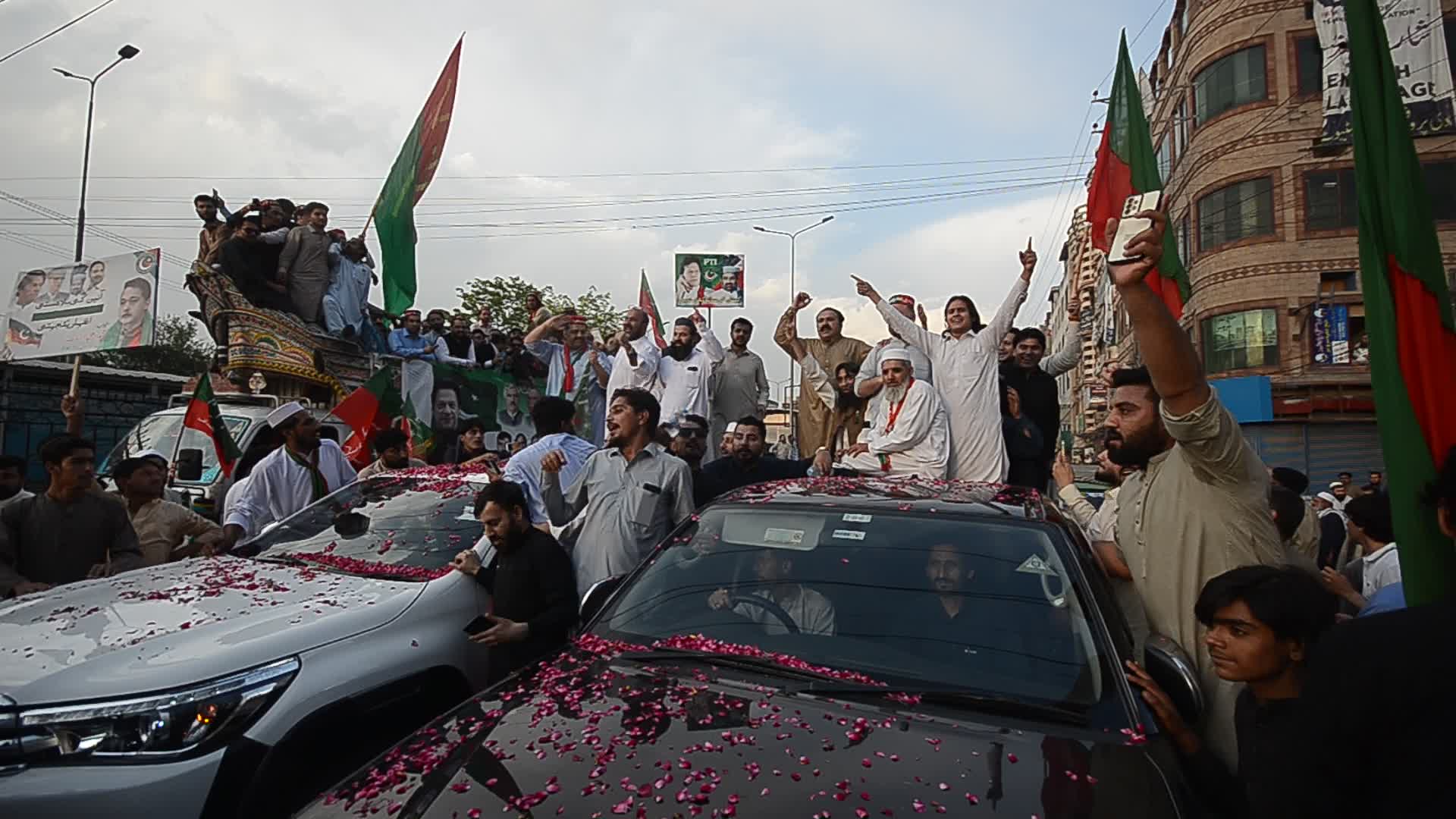 Supporters of PTI party rally to show solidarity with Chief Justice of Pakistan