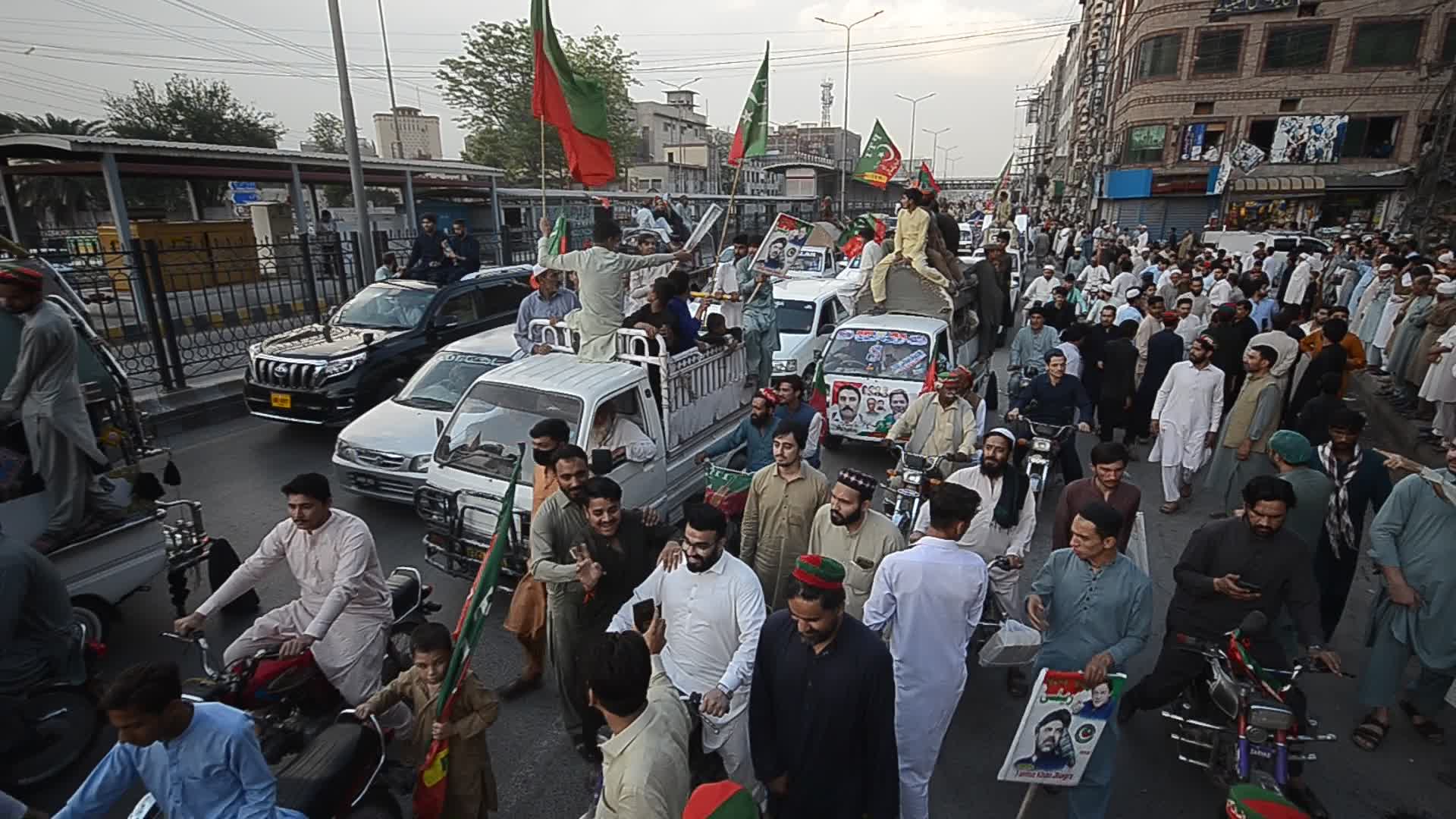 Supporters of PTI party rally to show solidarity with Chief Justice of Pakistan