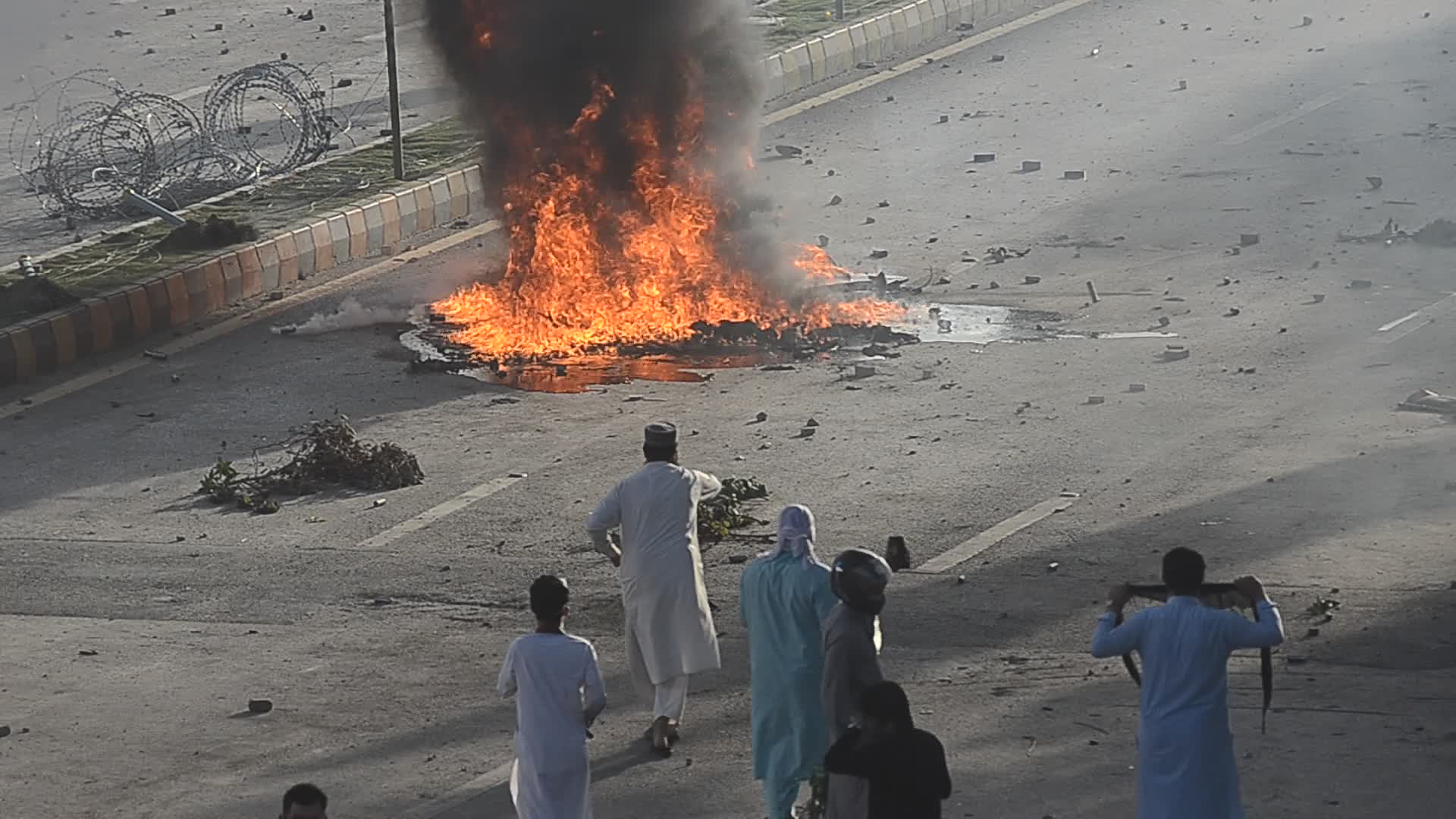 Protests against the arrest of former PM and PTI chairman Khan in Pakistan