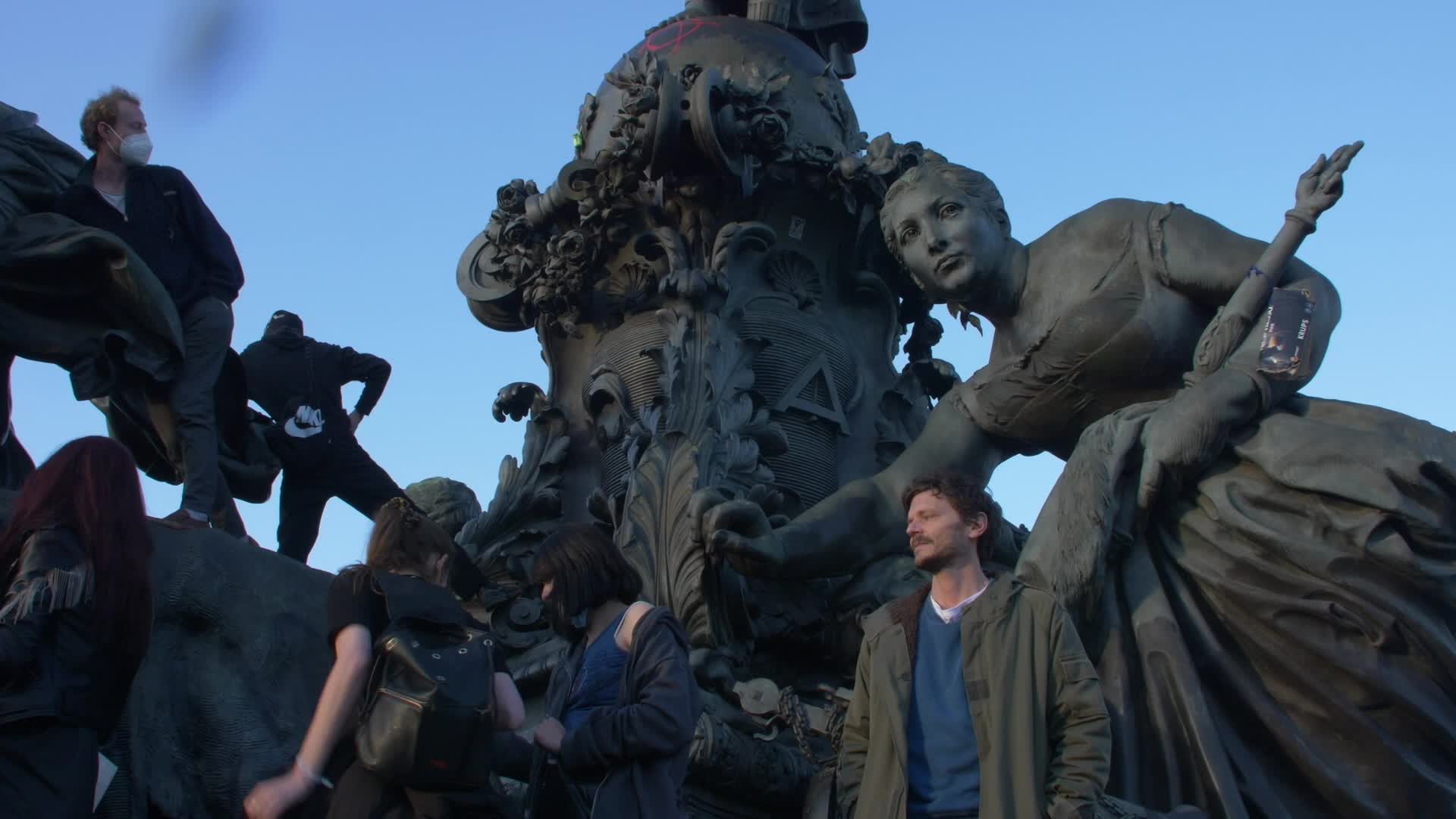 Clashes at the 1 May rally in Paris, France