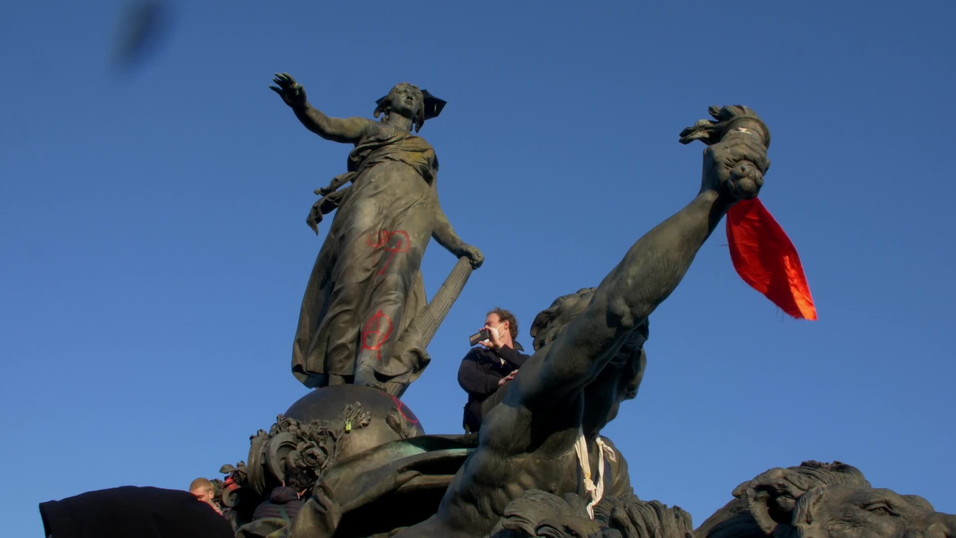 Clashes at the 1 May rally in Paris, France
