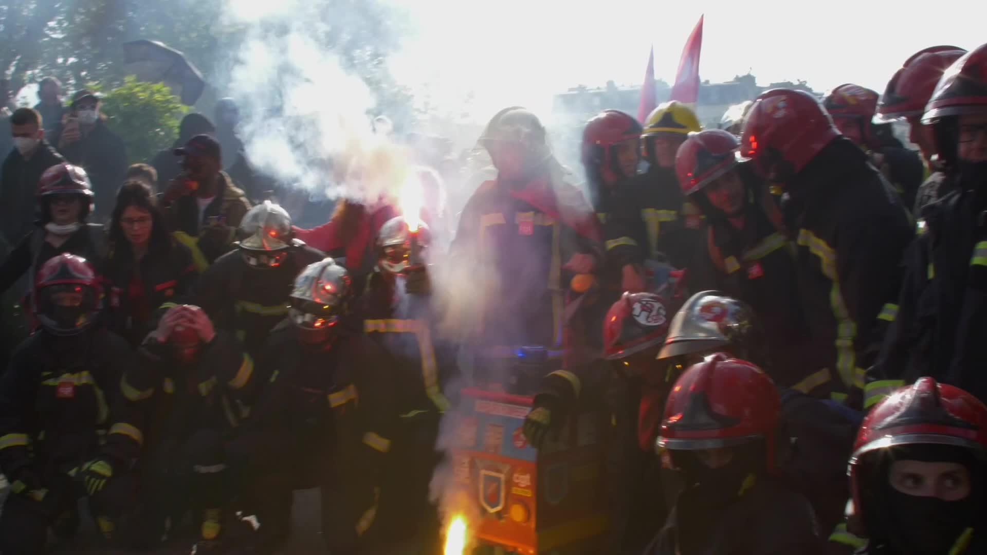 Clashes at the 1 May rally in Paris, France