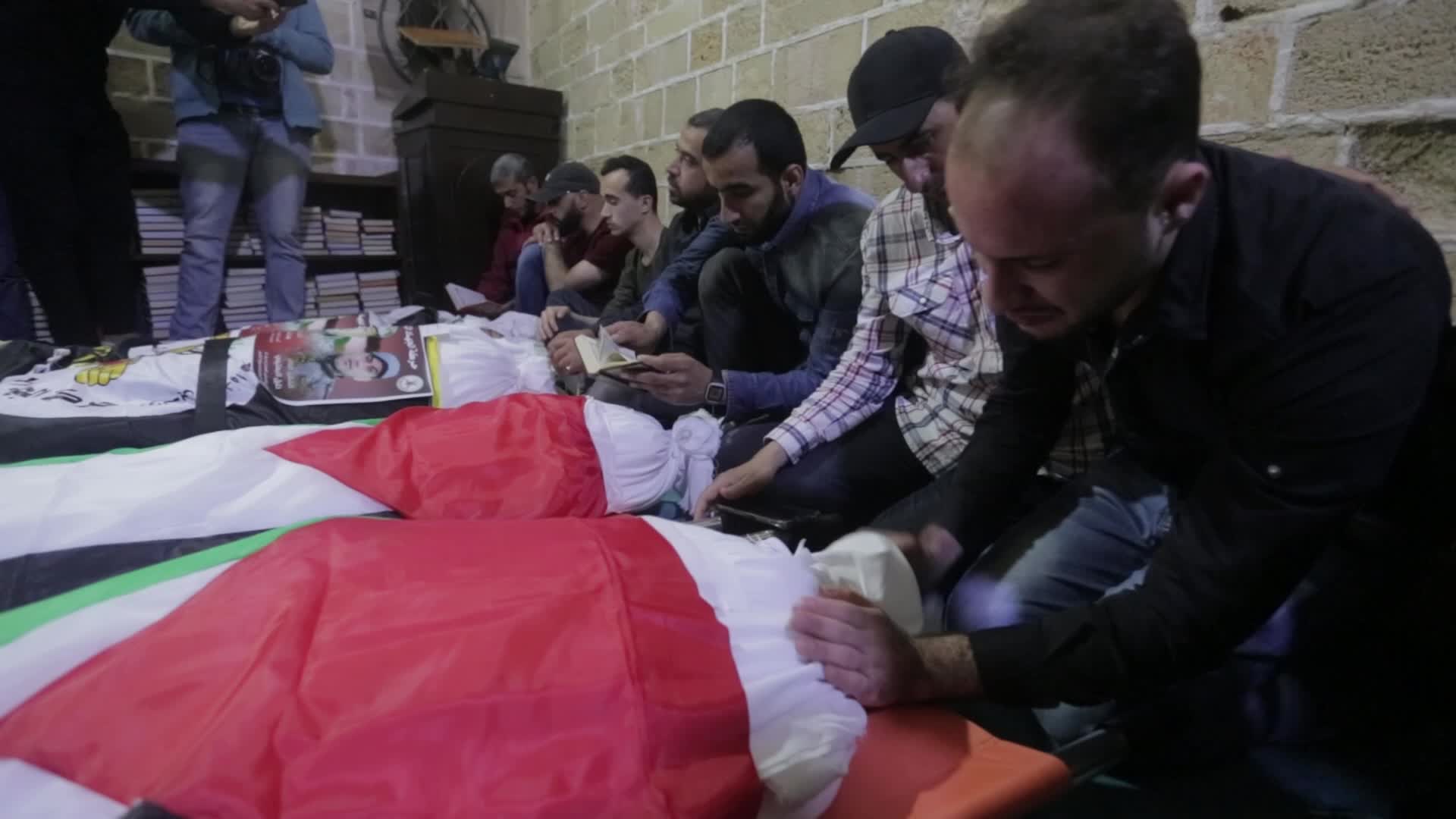 Israeli air strikes have killed 13 Palestinians in Gaza