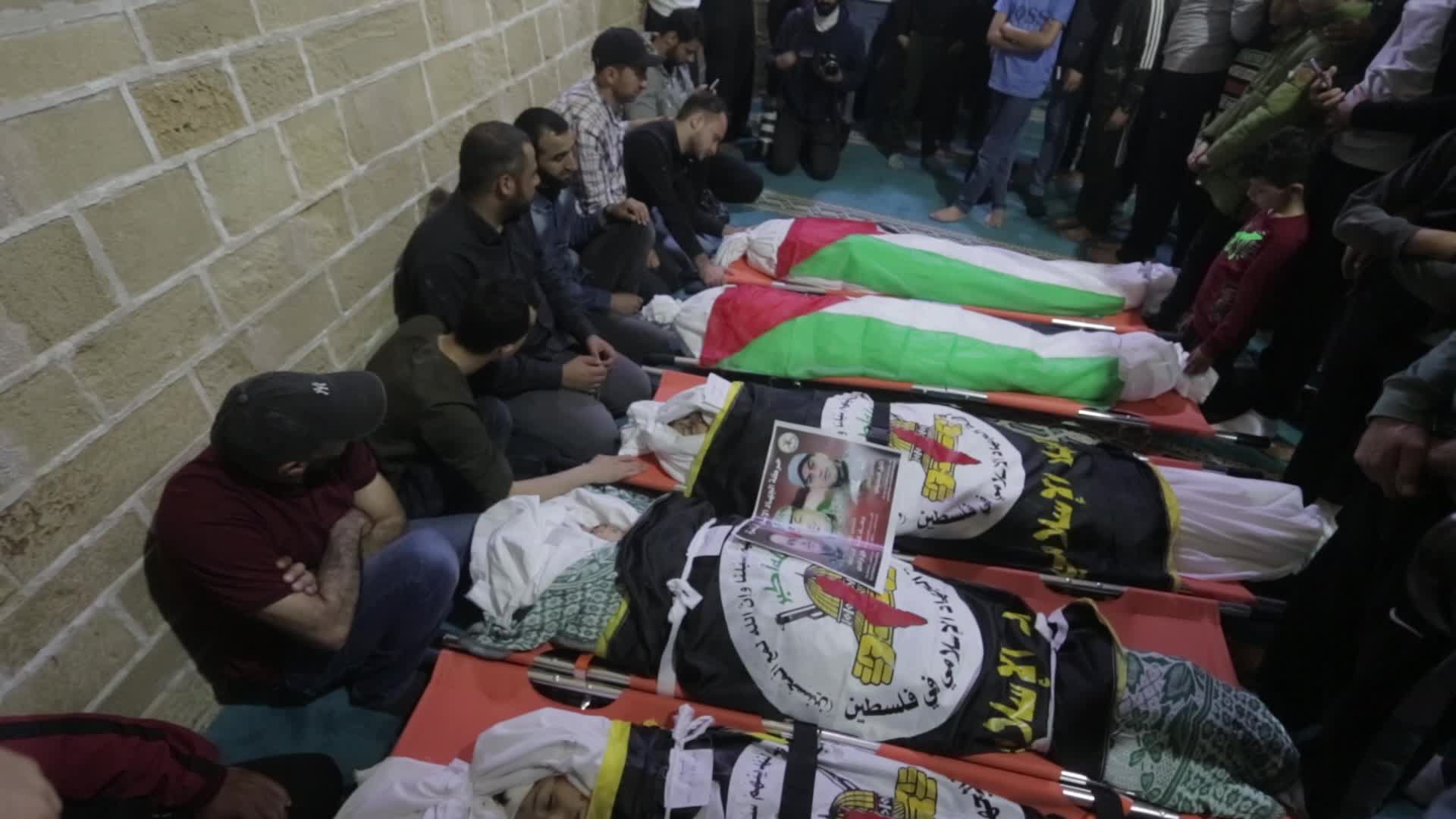 Israeli air strikes have killed 13 Palestinians in Gaza