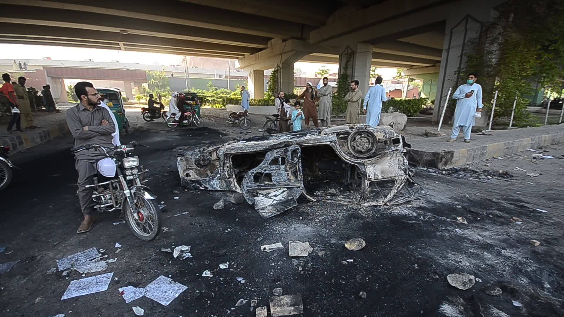 Violent protests following the arrest of former PM and PTI chairman Imran Khan in Pakistan