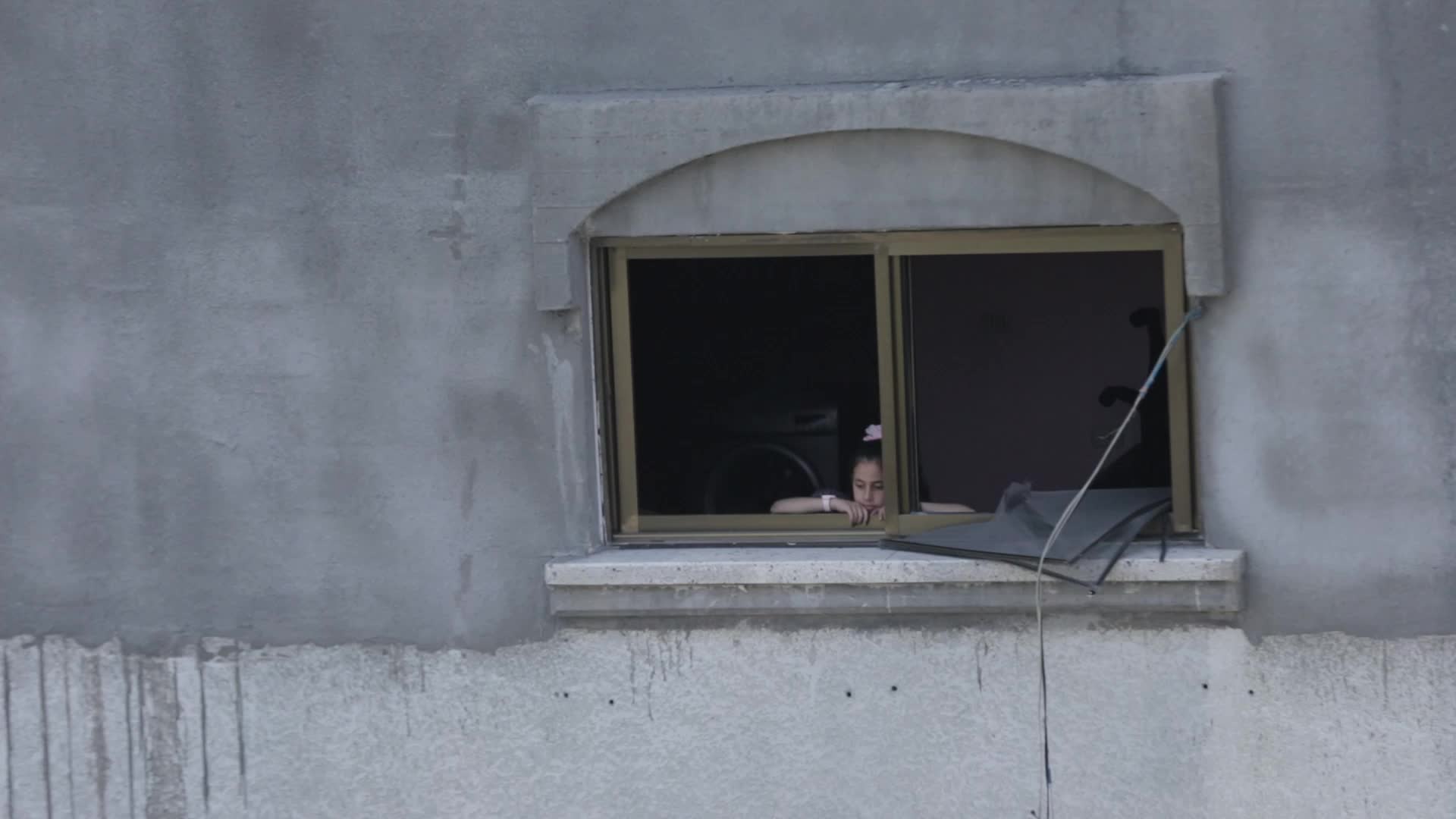 Palestinians inspect damage following Israeli air strikes