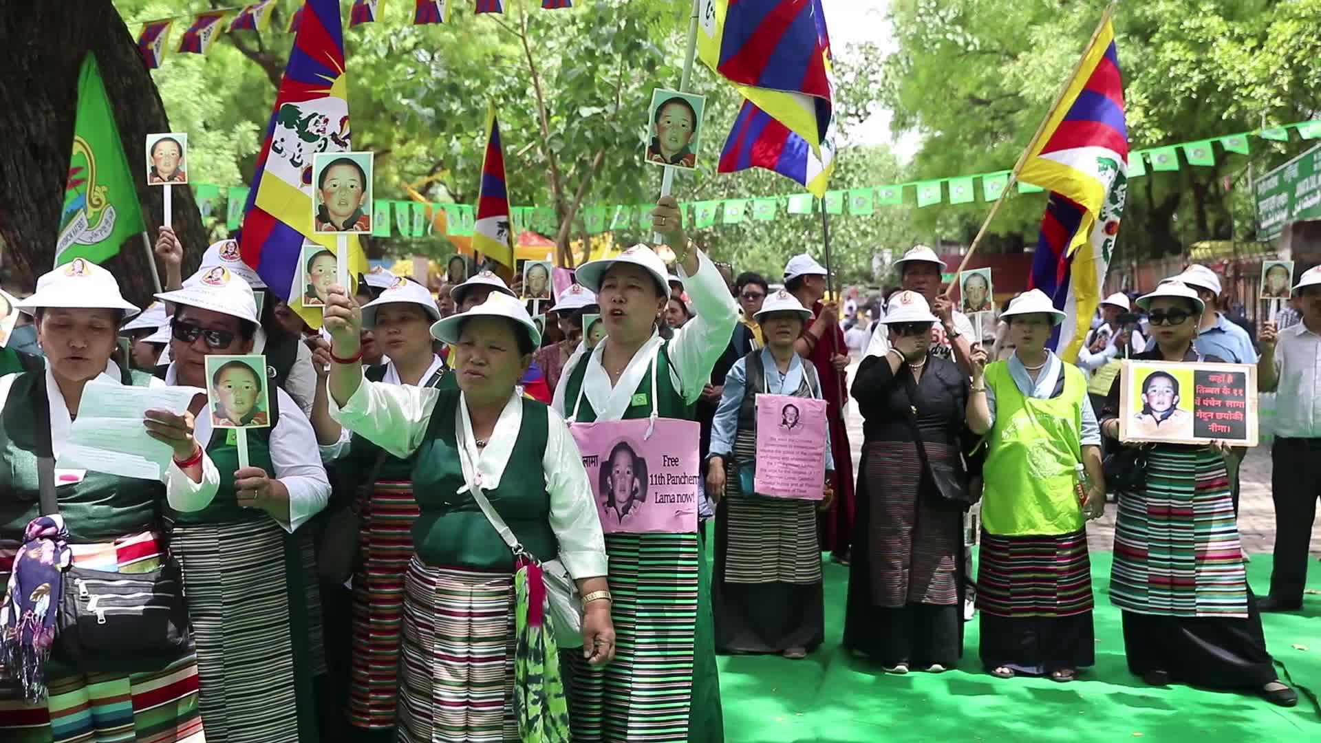 Tibetan women protest - Delhi, India