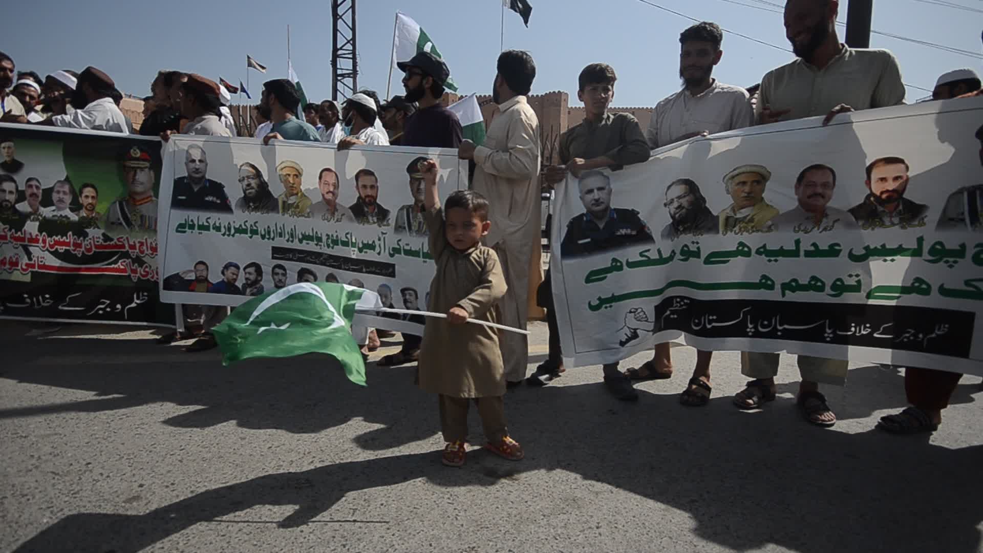 Rally in support of Pakistani Army in Peshawar
