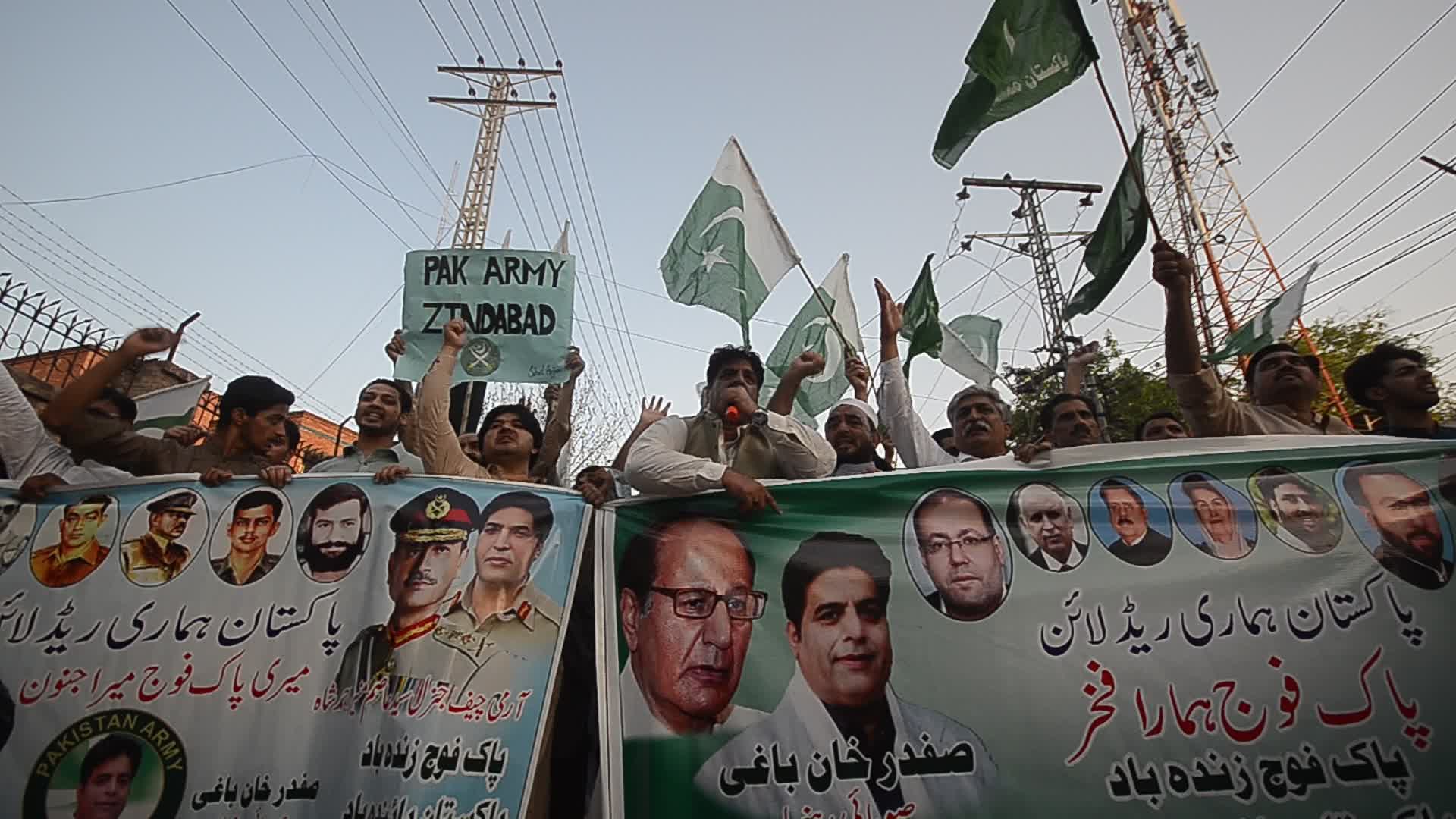 Rally in support of Pakistani Army in Peshawar

