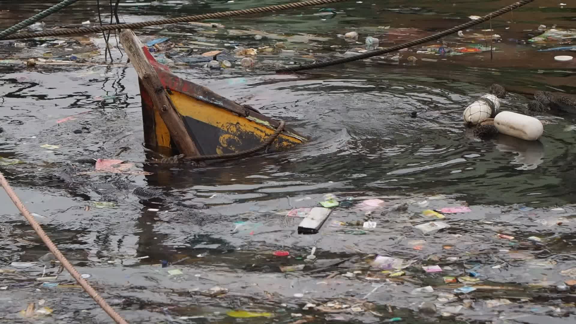 Plastic Waste in Indonesia