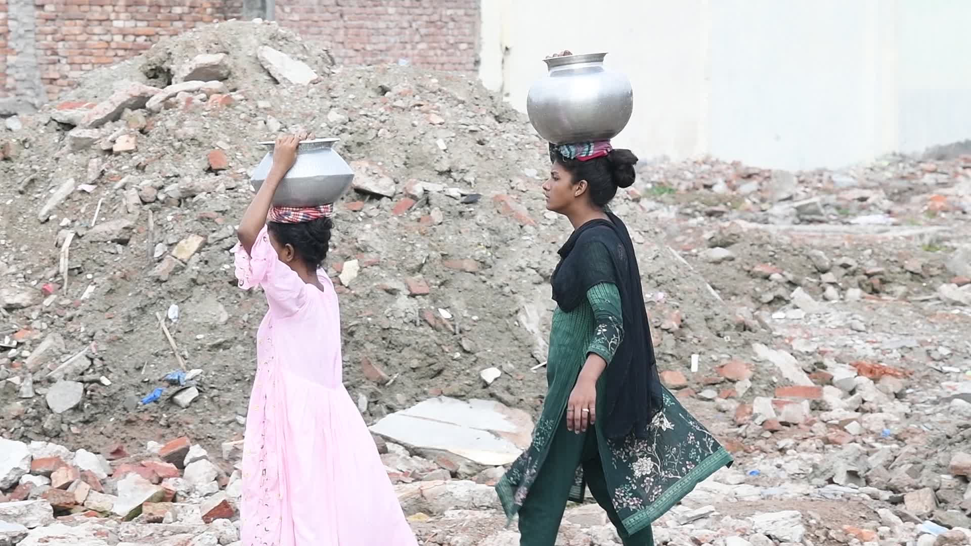 water crisis in Dhaka 