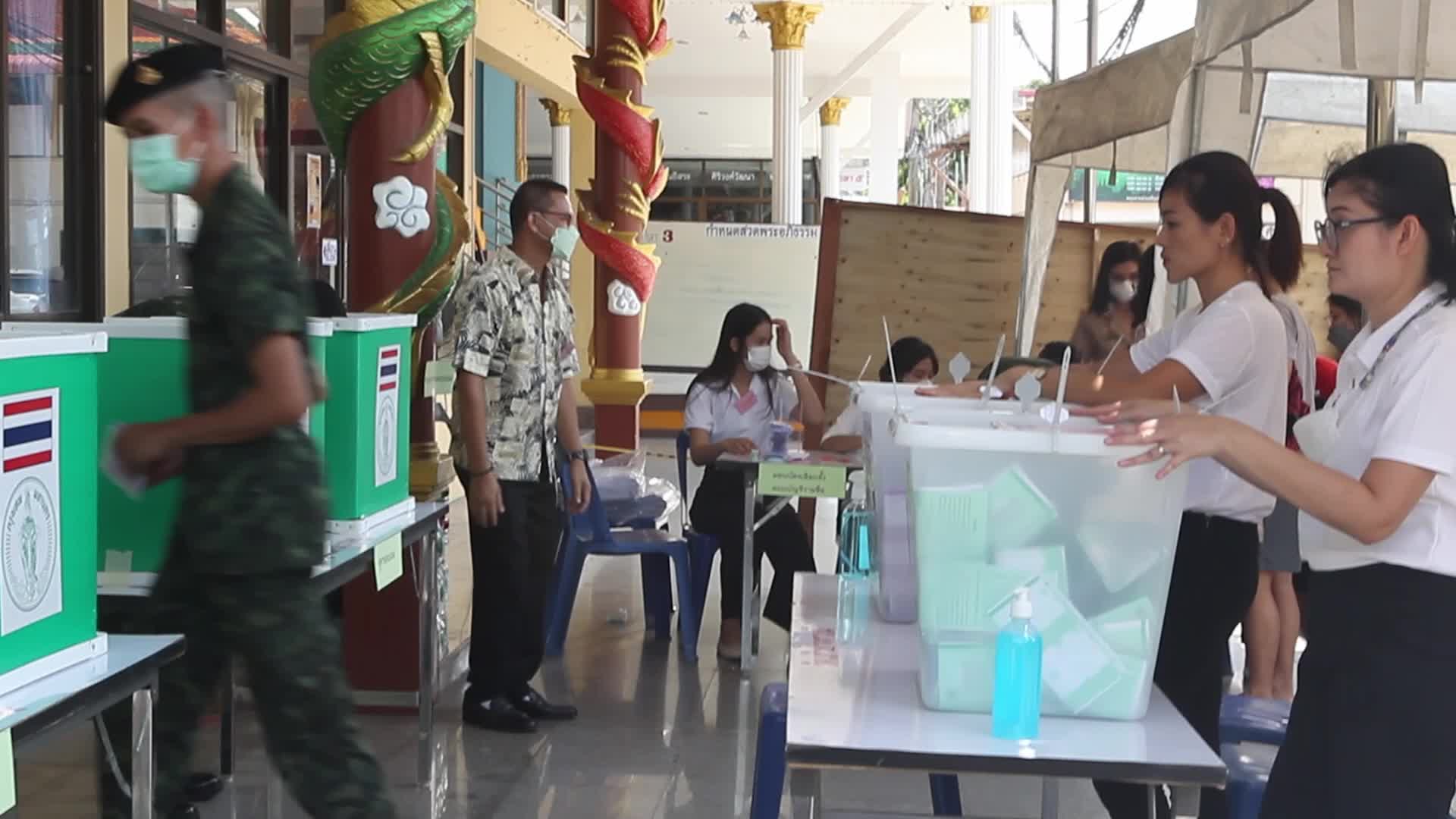 Vote for general election in Bangkok