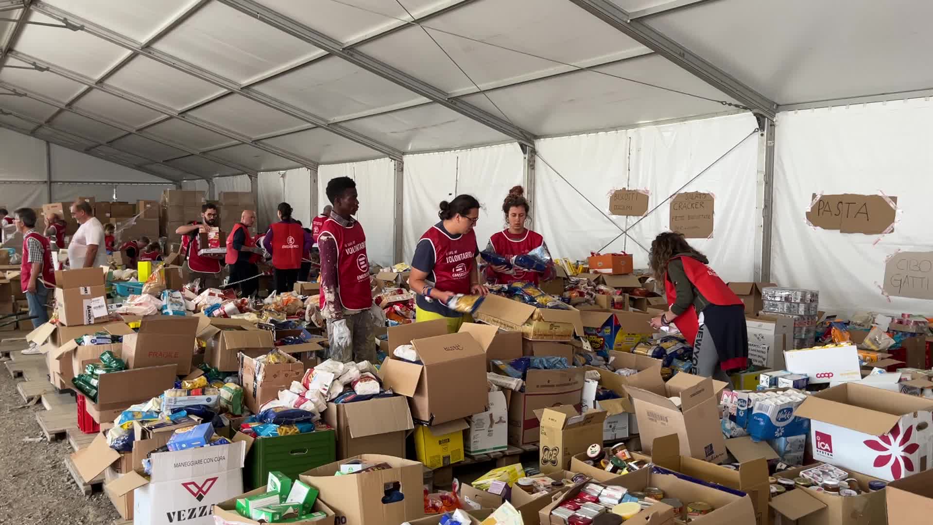 The Emergency hub to manage the collection and distribution of essential goods donated for families affected by floods and coordinate volunteers who came to help the population at the Faenza Fair