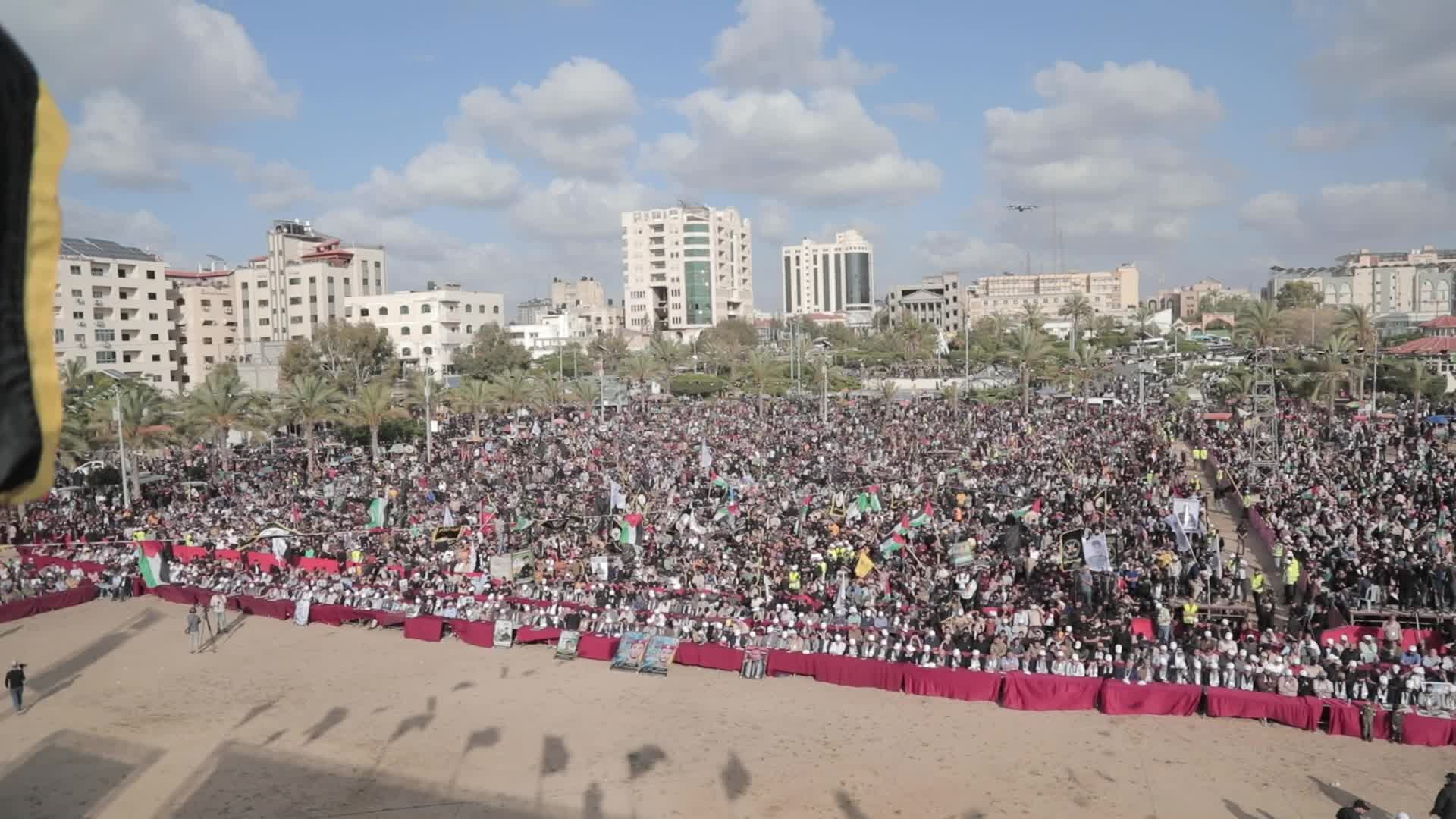 Supporters of Islamic Jihad in Gaza City, raising flags and pictures in memory of the group's leaders and activists who were killed by Israel in the recent conflict