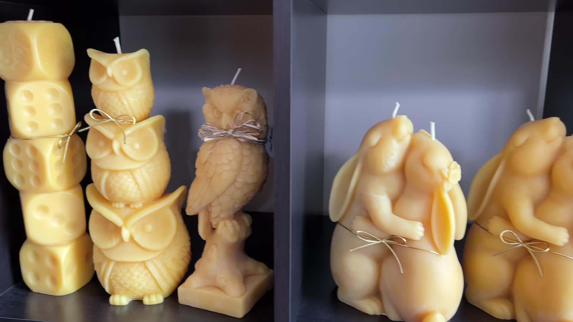 Beeswax candle production