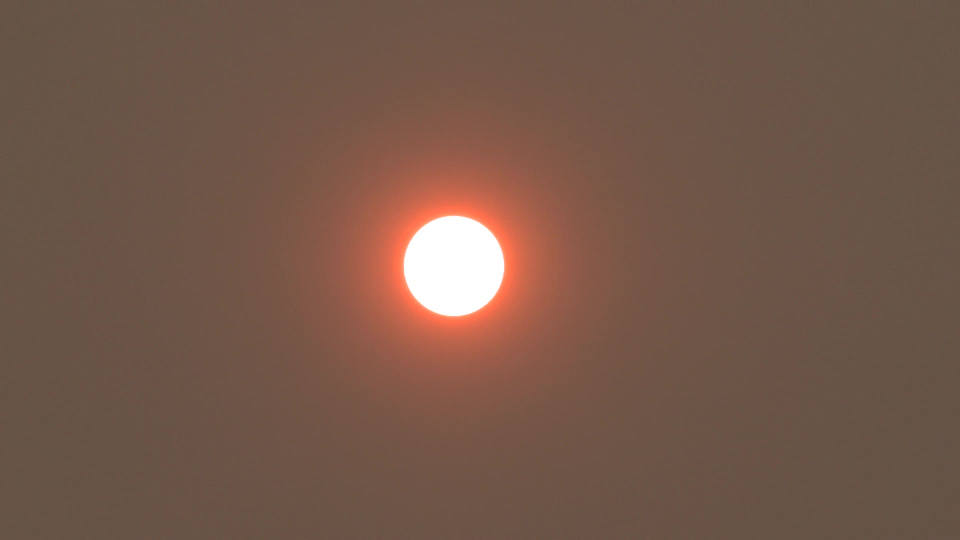 Wildfire Smoke Blots Sun and Prompts Health Alerts in Albany, NY