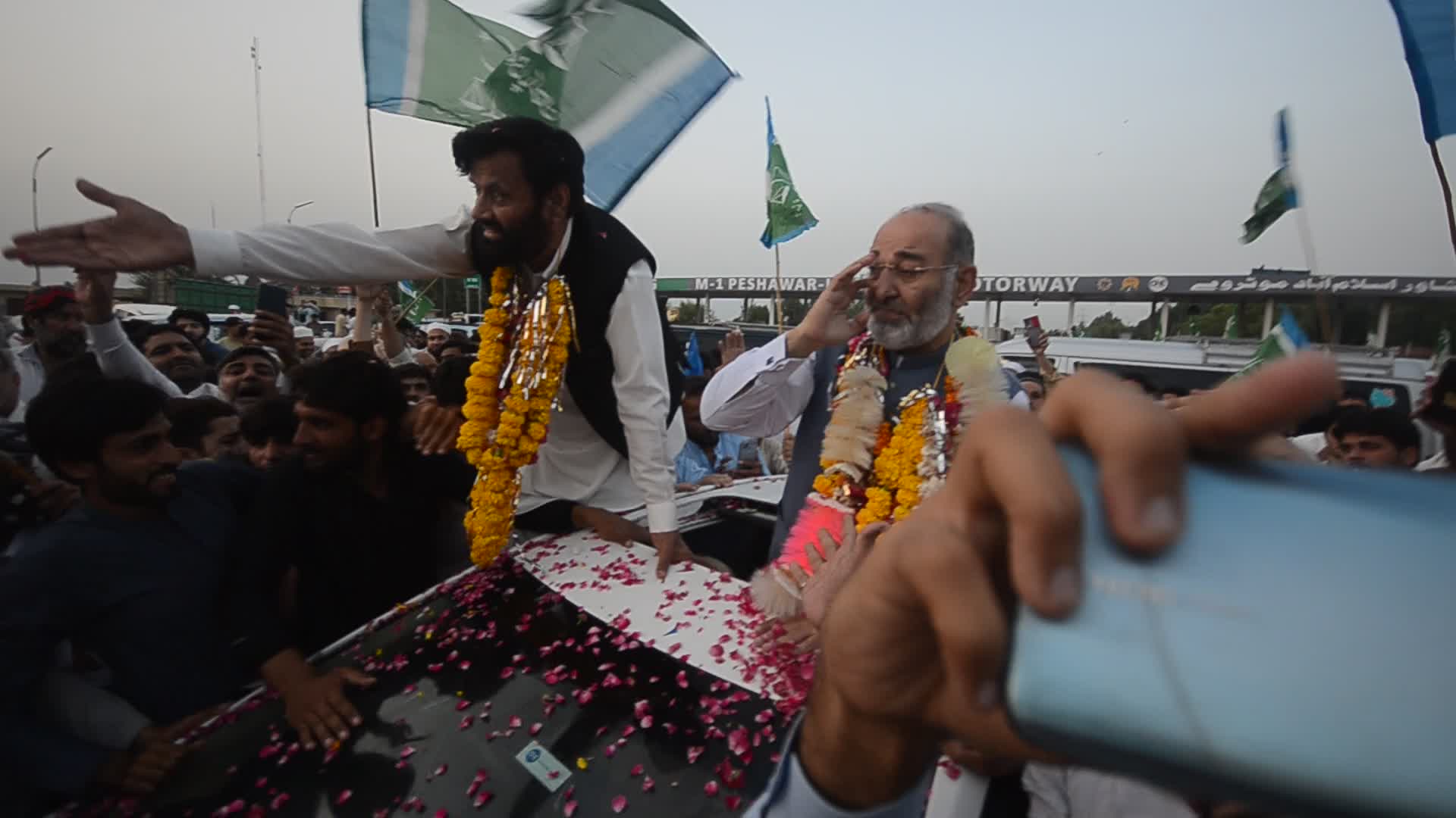 Dr Aafia Siddiqui meets sister for first time in 20 years 