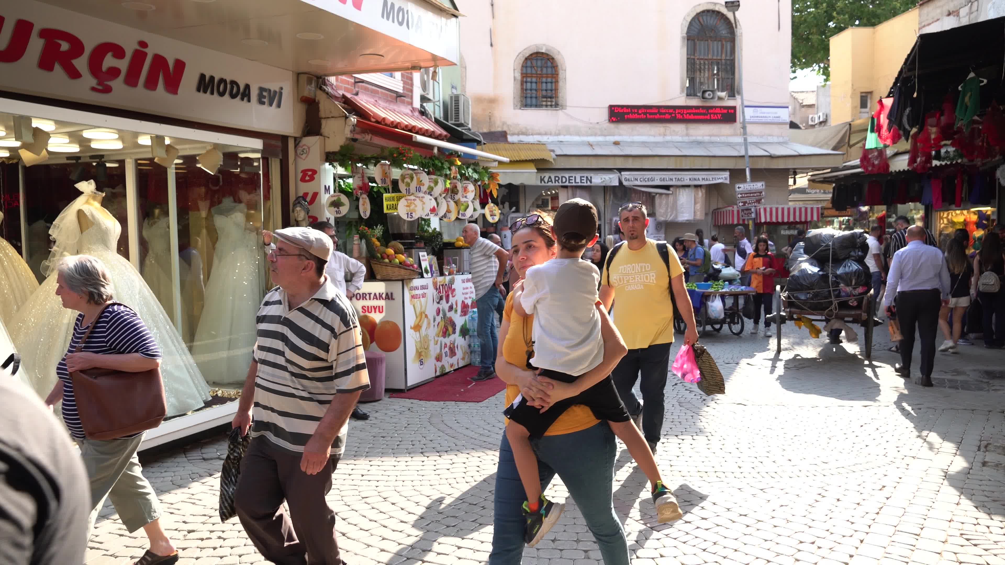 Daily Life in Izmir, Turkey 