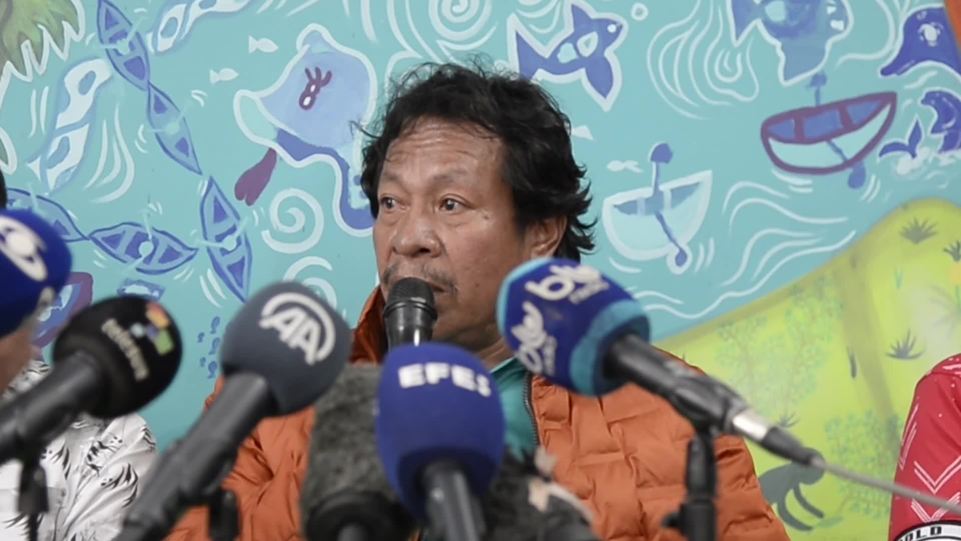 Search Group of 4 Children Missing in the Amazon Rain Forest Press Conference