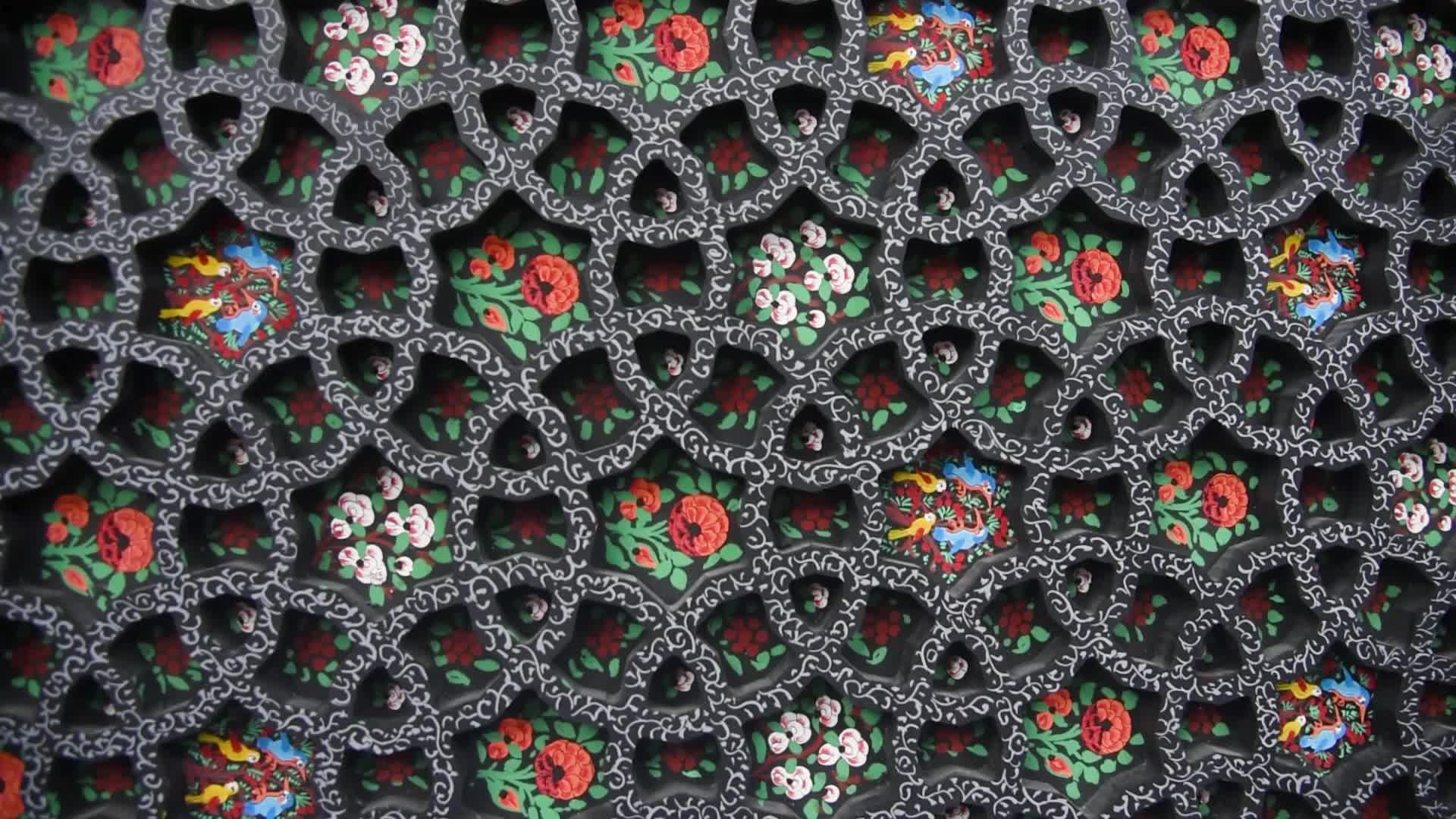 Paper Mache Art in Srinagar, India 