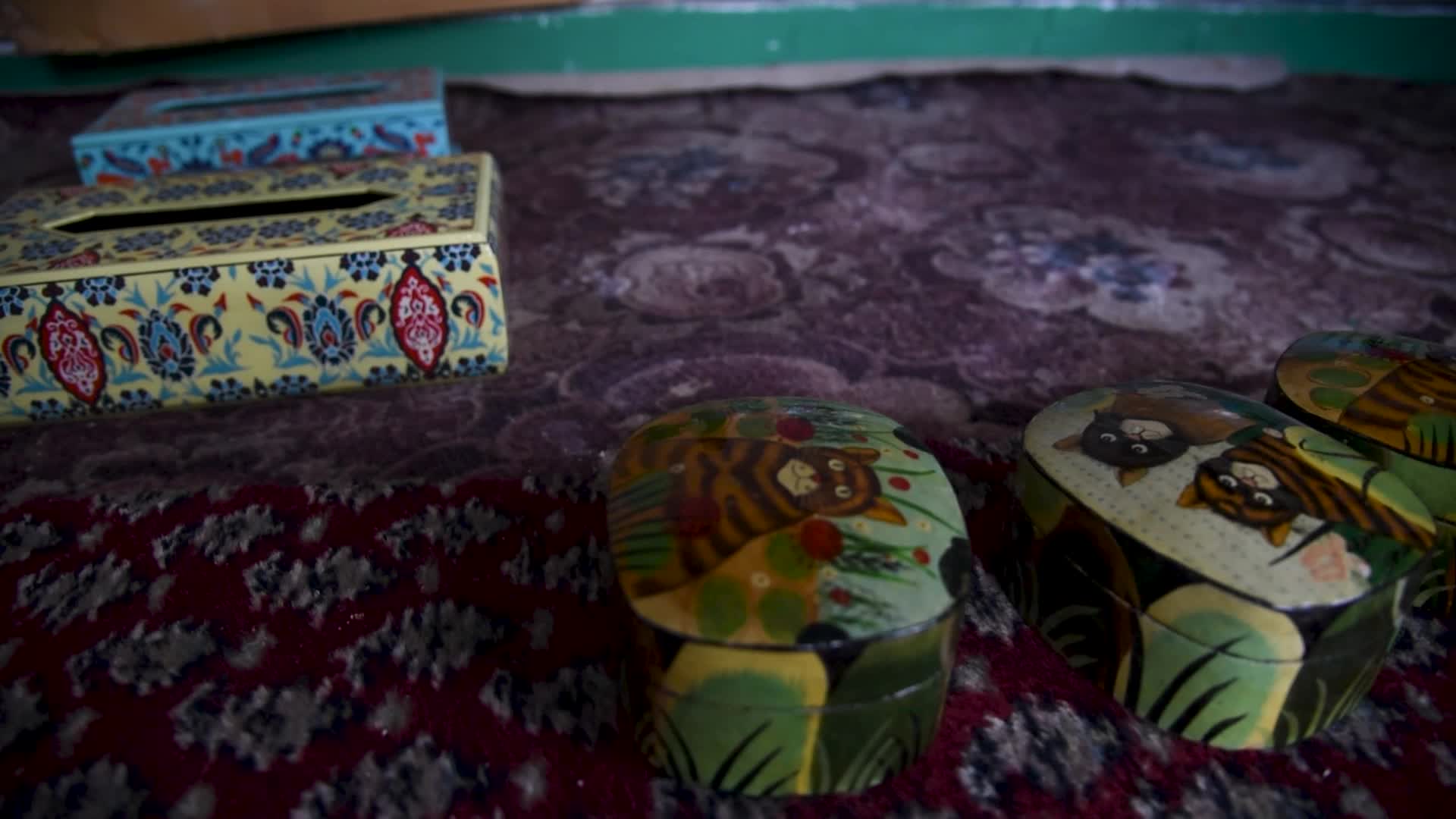 Paper Mache Art in Srinagar, India 