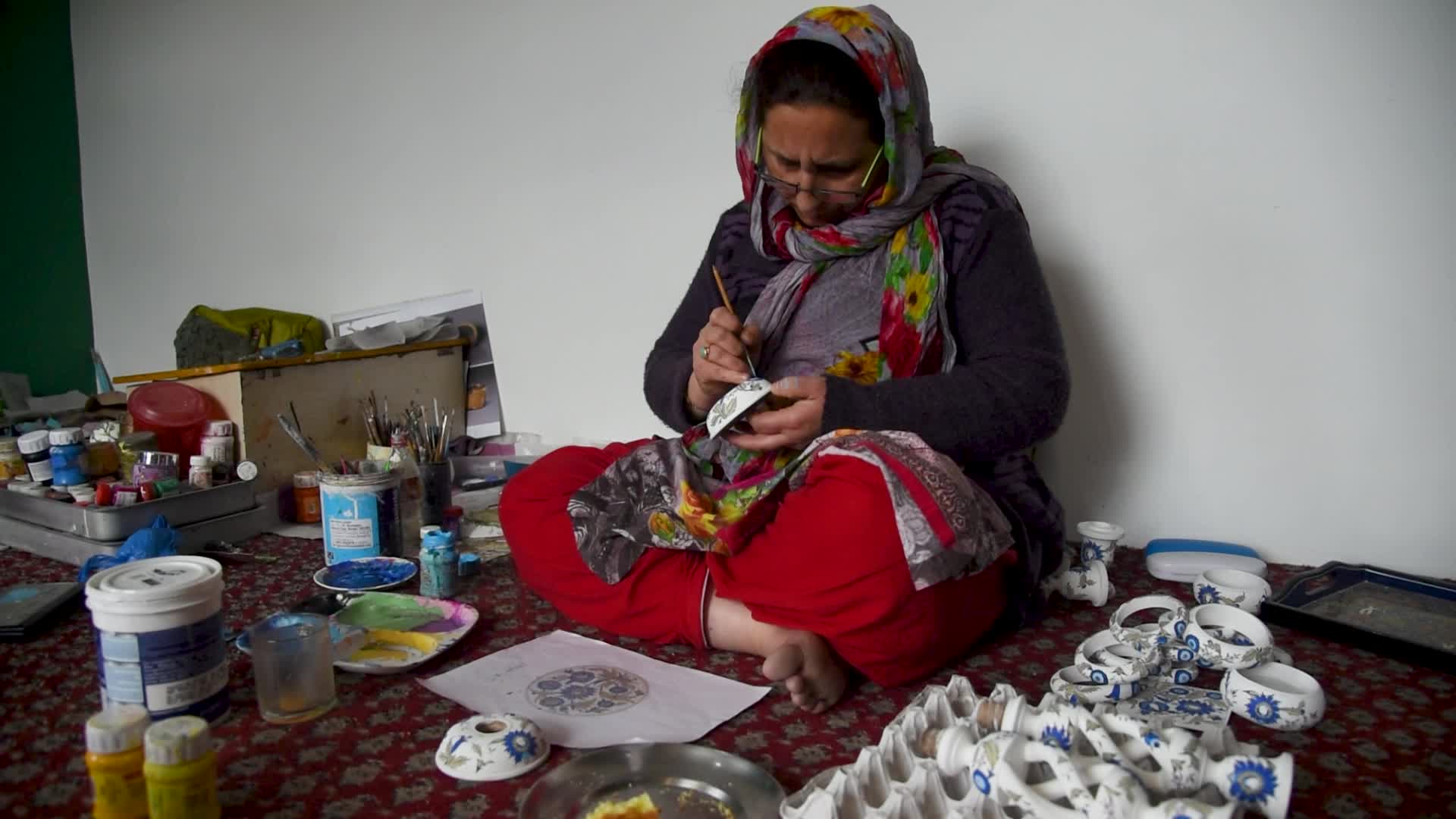 Paper Mache Art in Srinagar, India 