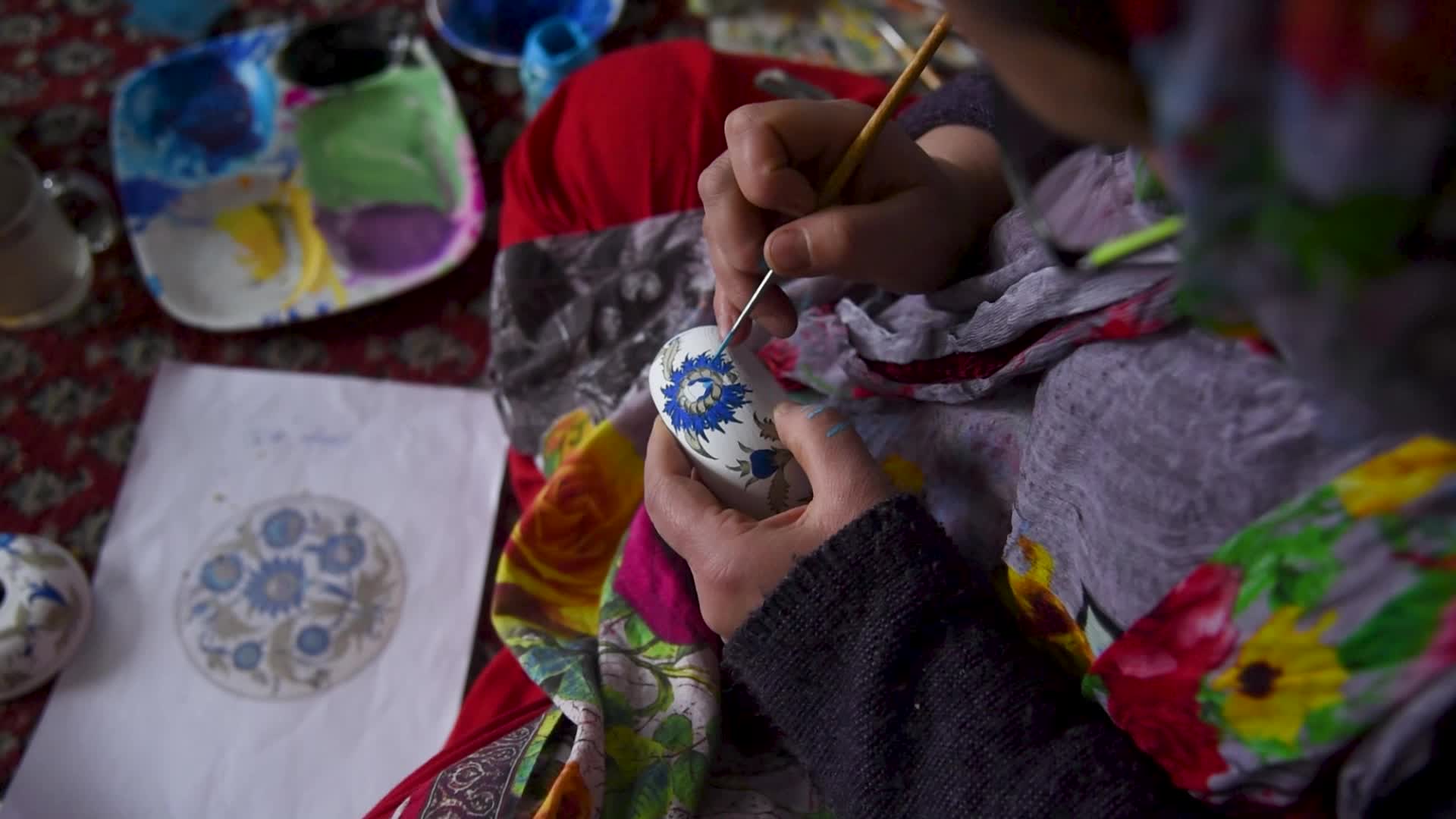 Paper Mache Art in Srinagar, India 