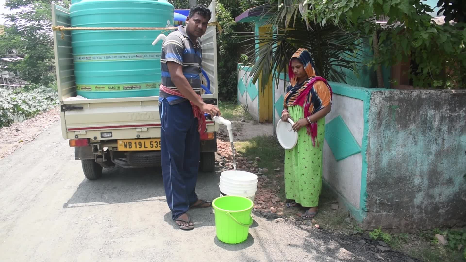 Heatwave Continues In Kolkata, India