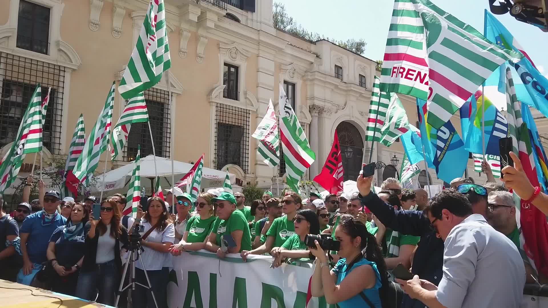 Telecommunication workers strike 