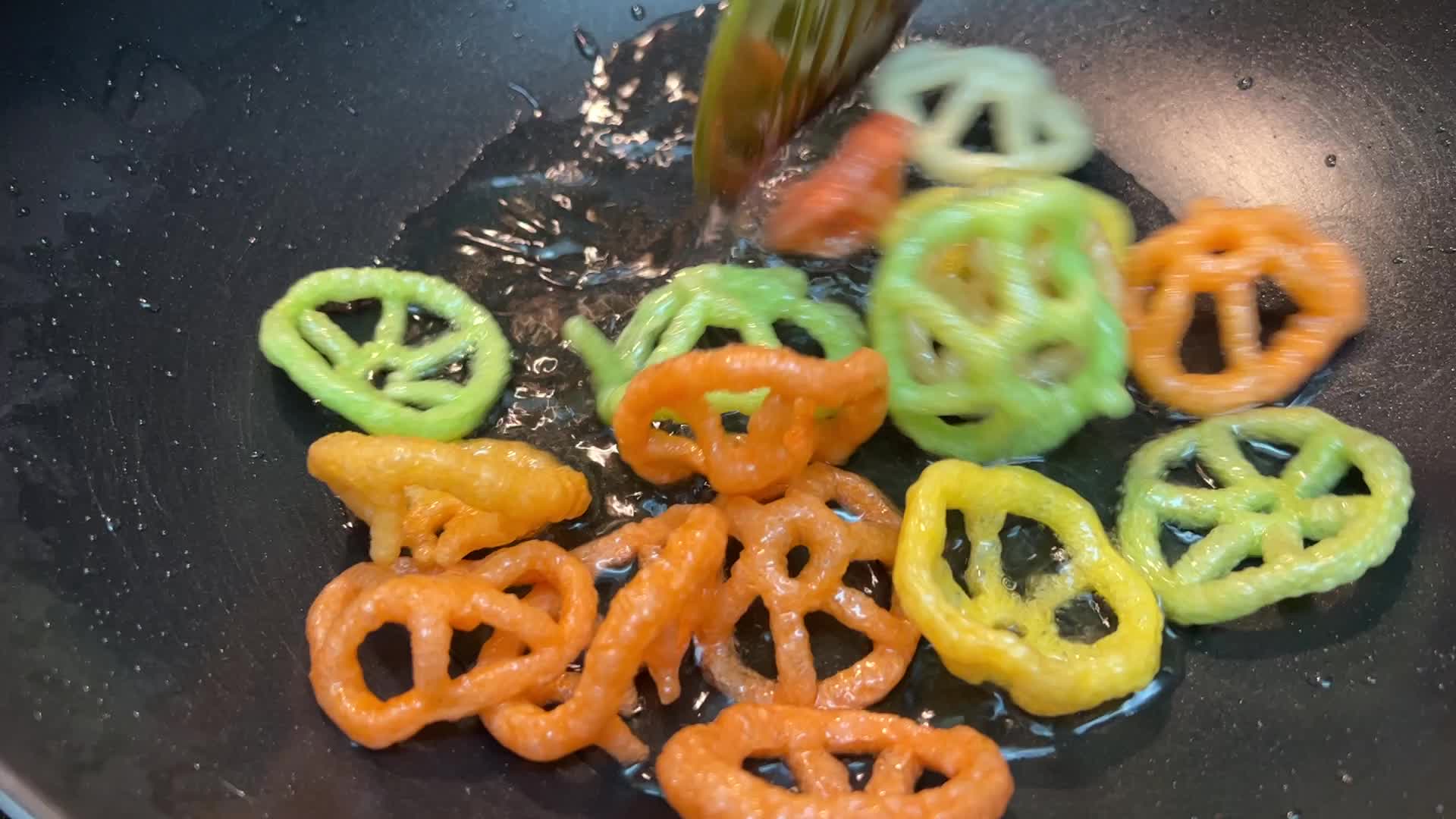 Far Far Chakra Fryums