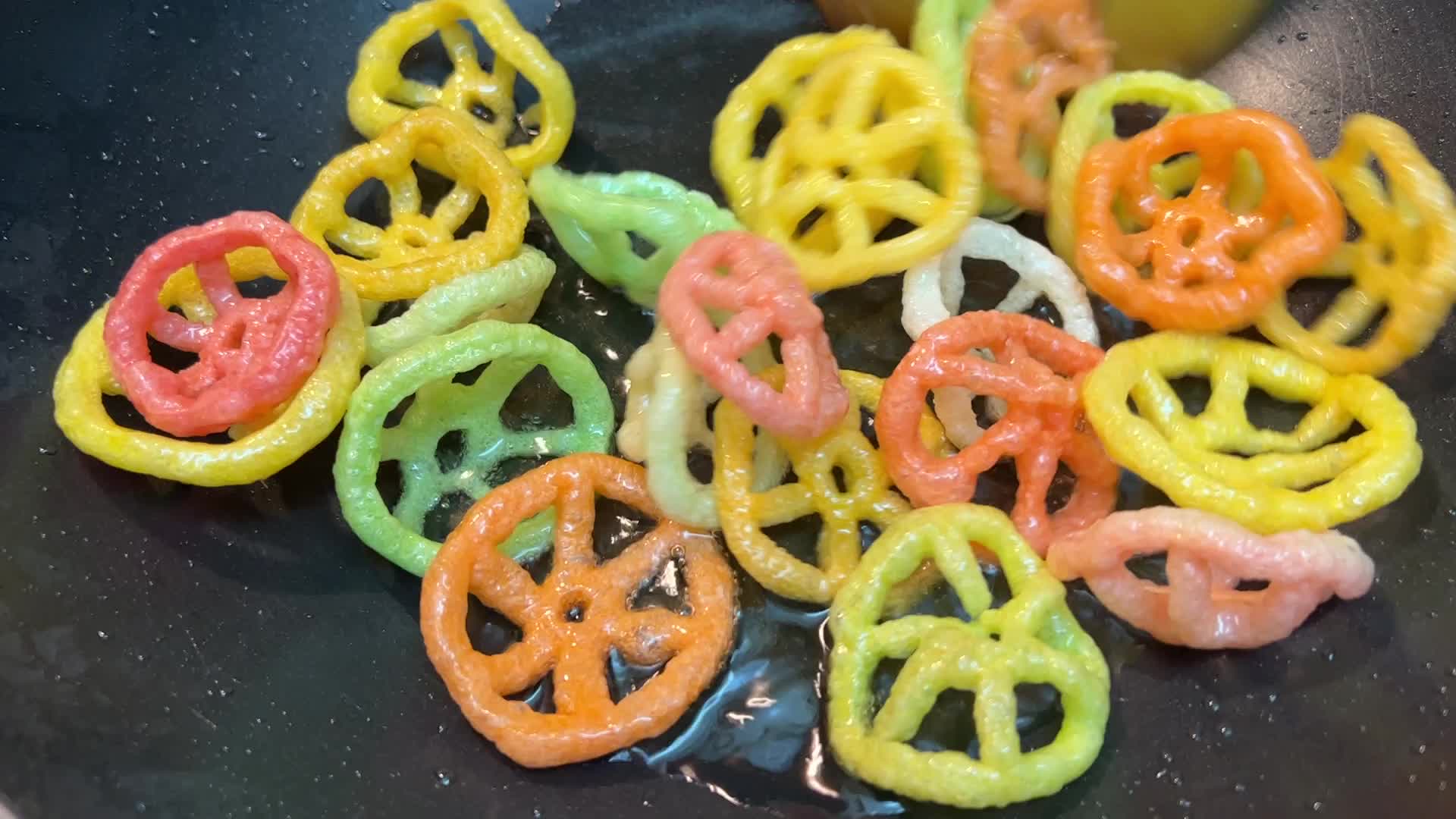 Far Far Chakra Fryums