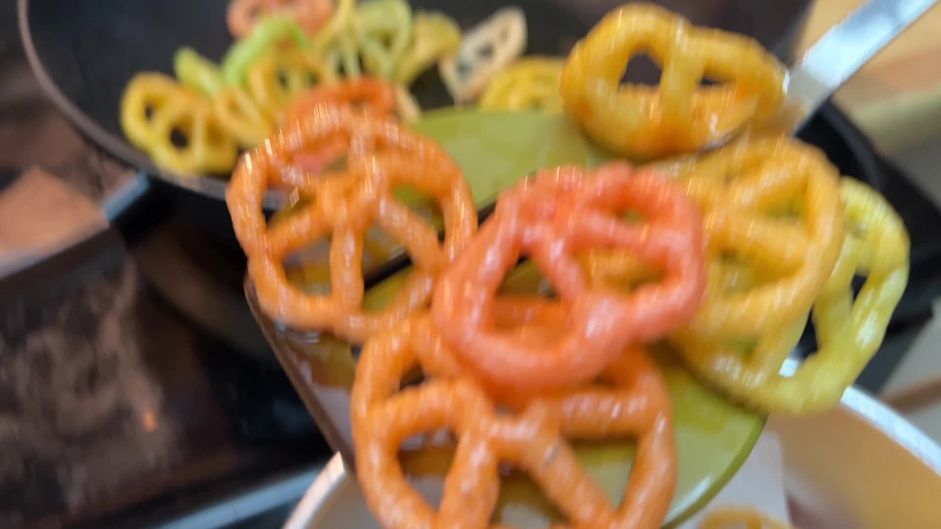 Far Far Chakra Fryums