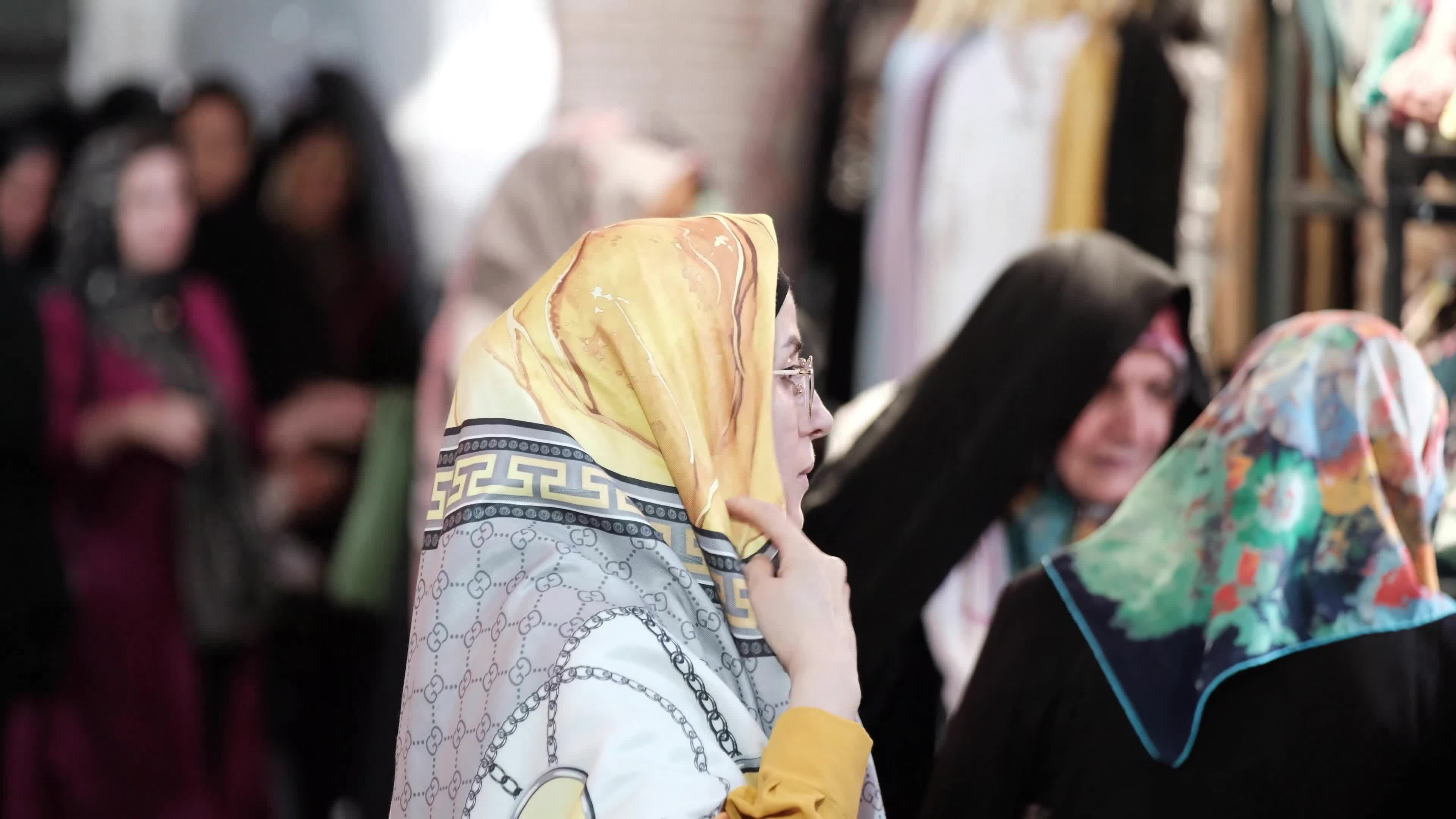 Iran-Fashion, Hijab and Chastity
