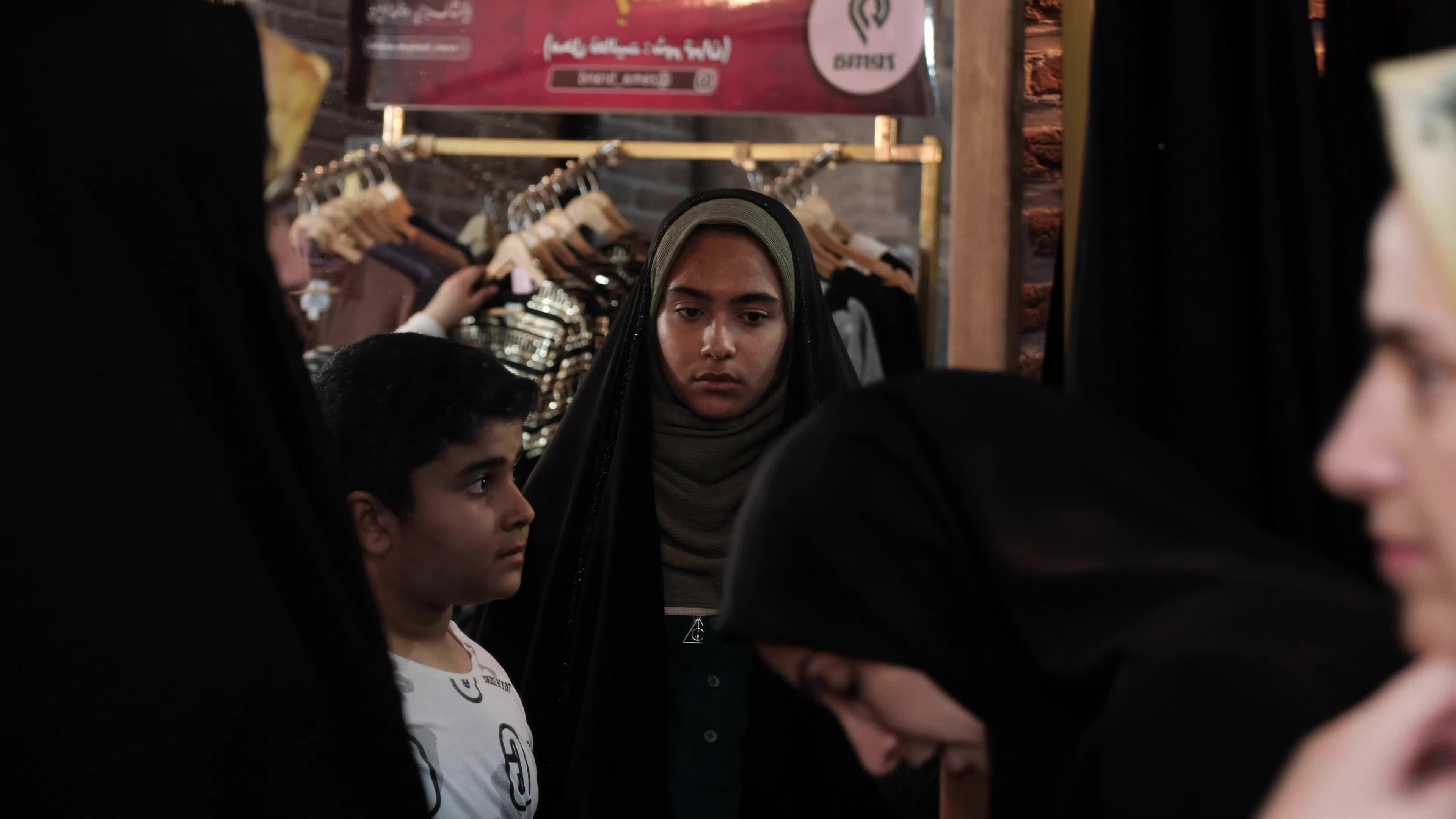 Iran-Fashion, Hijab and Chastity