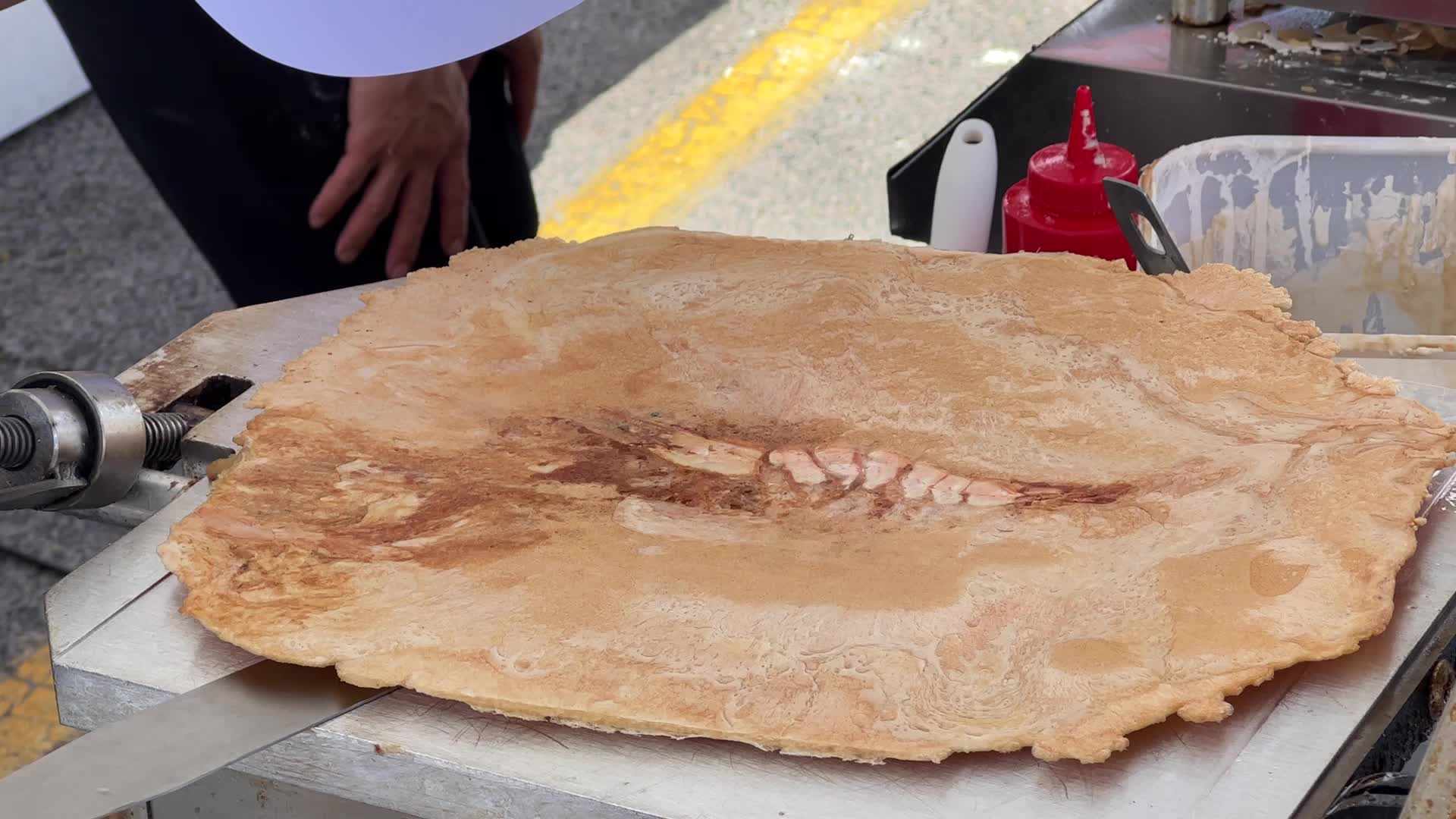 Giant shrimp crackers