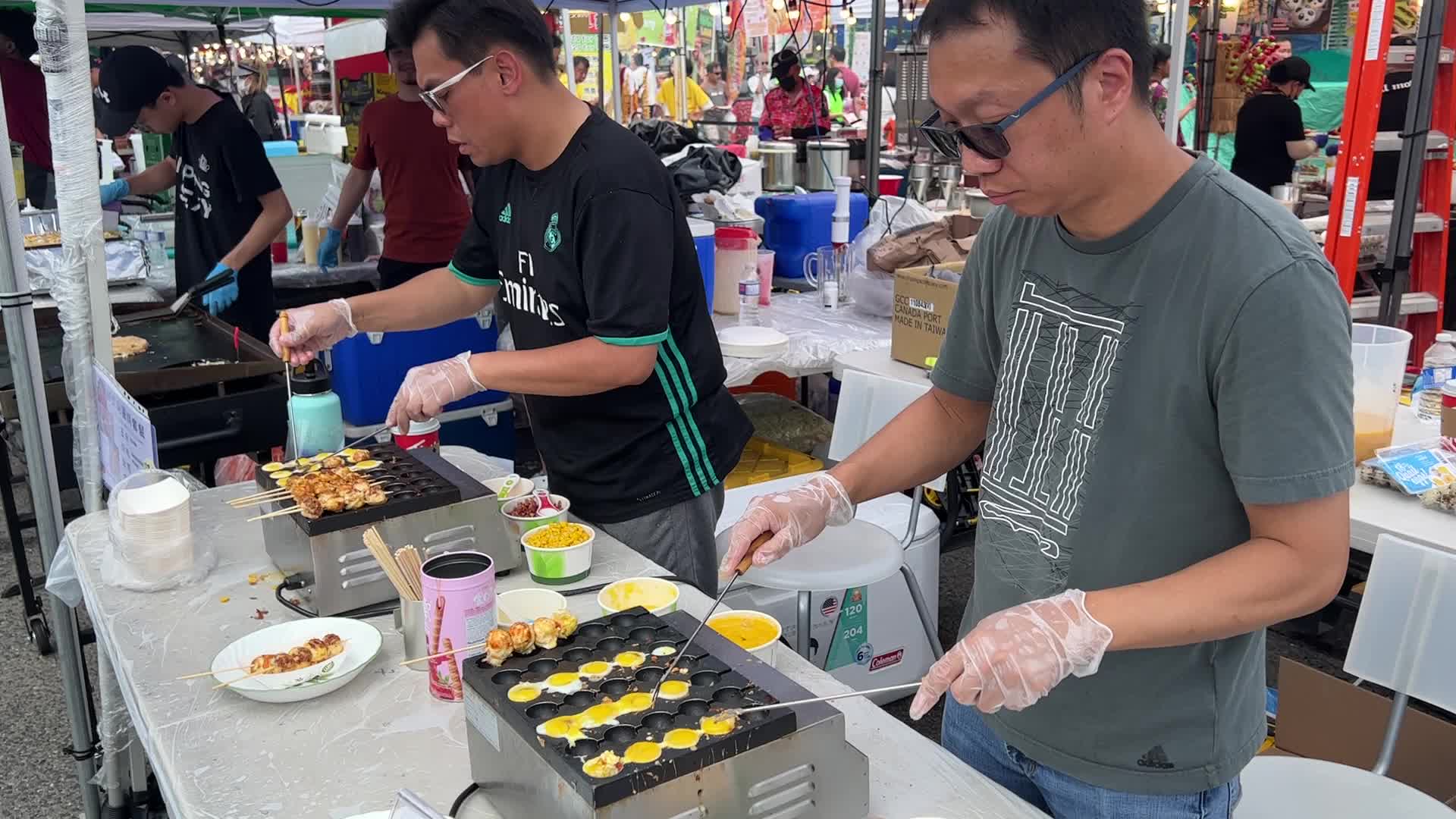 Grilled quail eggs
