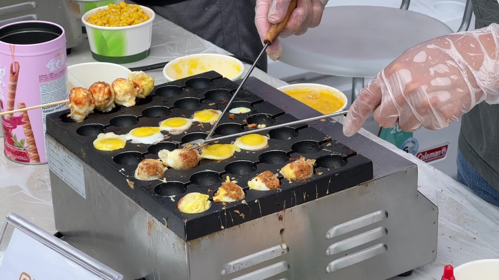 Grilled quail eggs