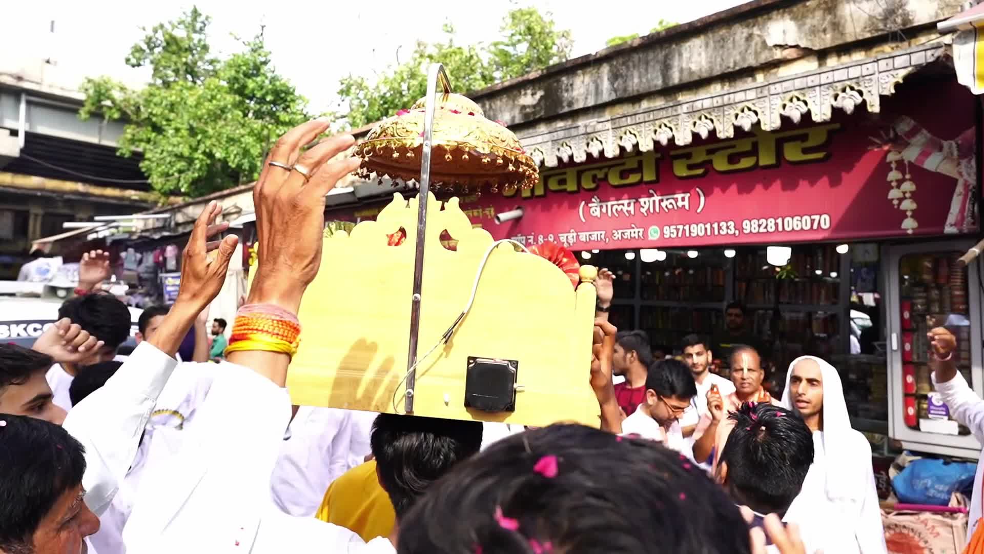 Hindu Chariot Festival  In Ajmer