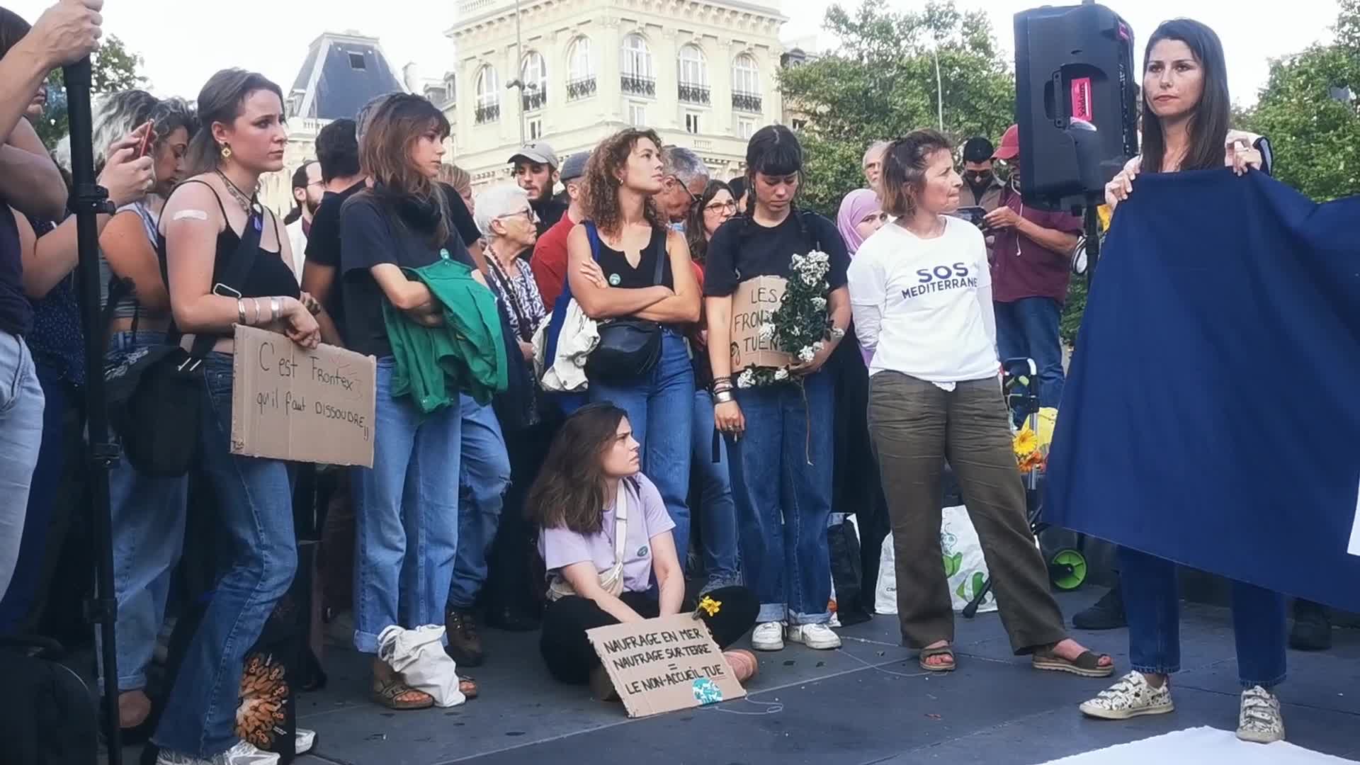 Rally in memory of the migrants who died off the Greek coast in Paris