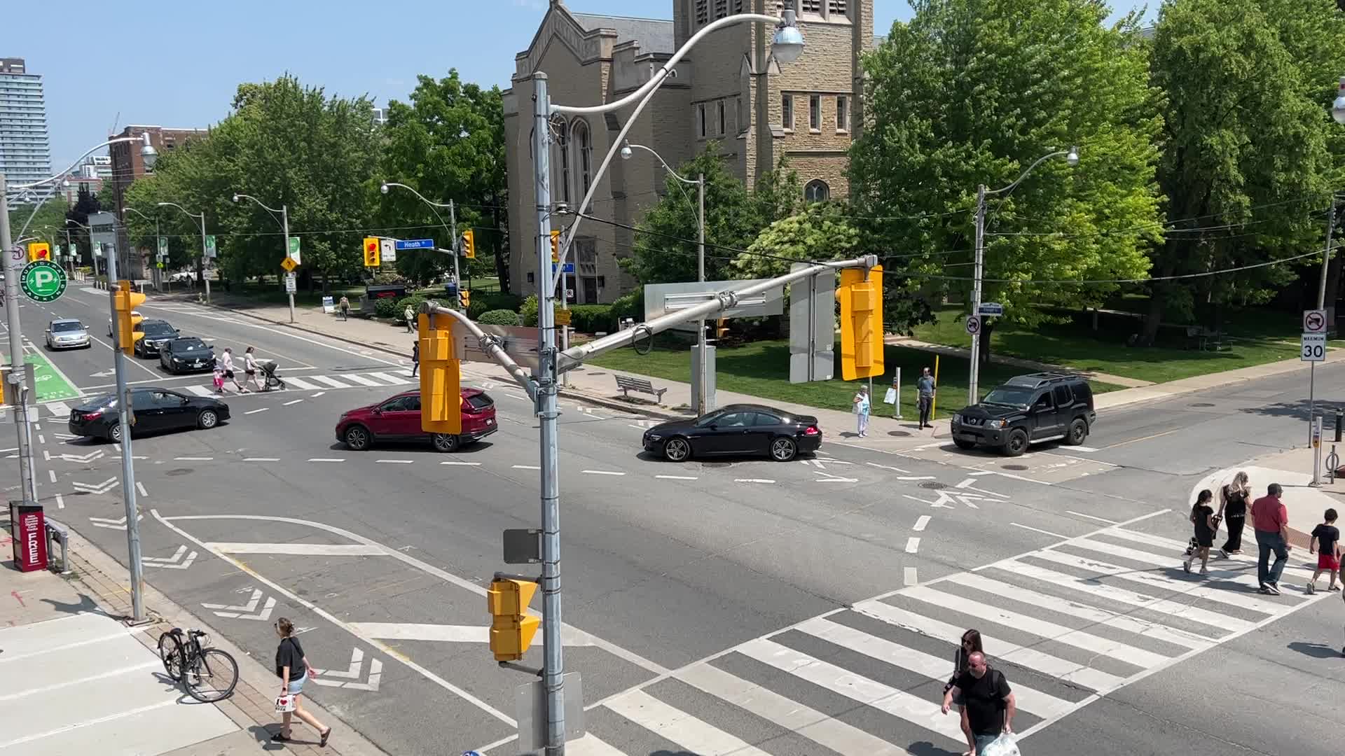Vehicle traffic in Toronto