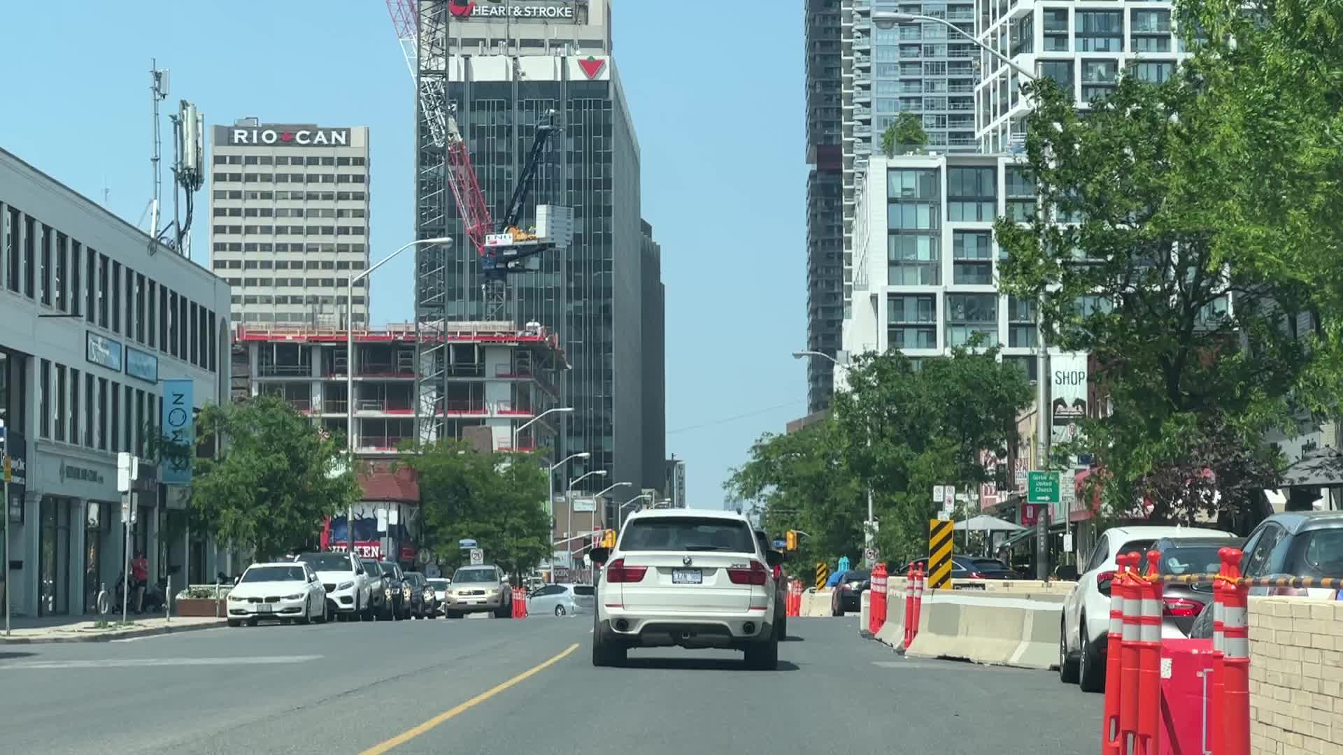 Vehicle traffic in Toronto