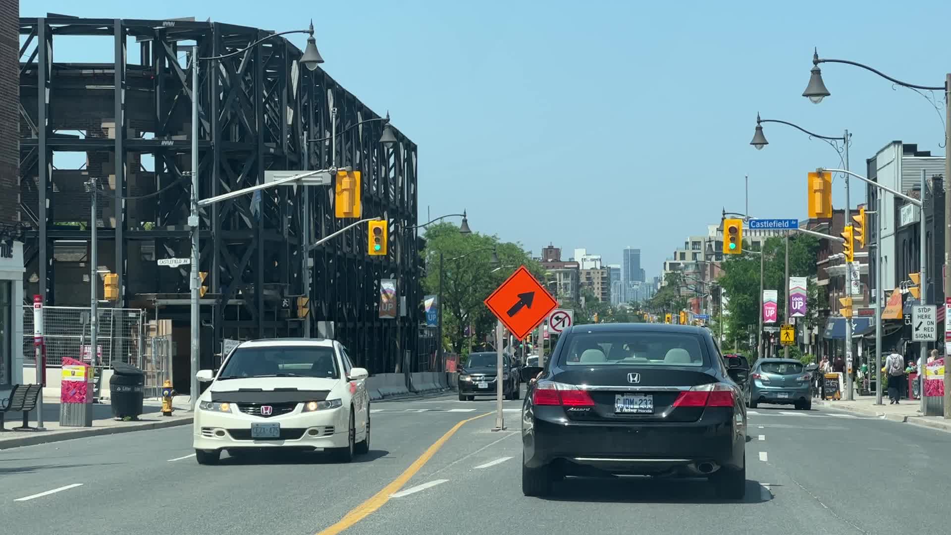 Vehicle traffic in Toronto