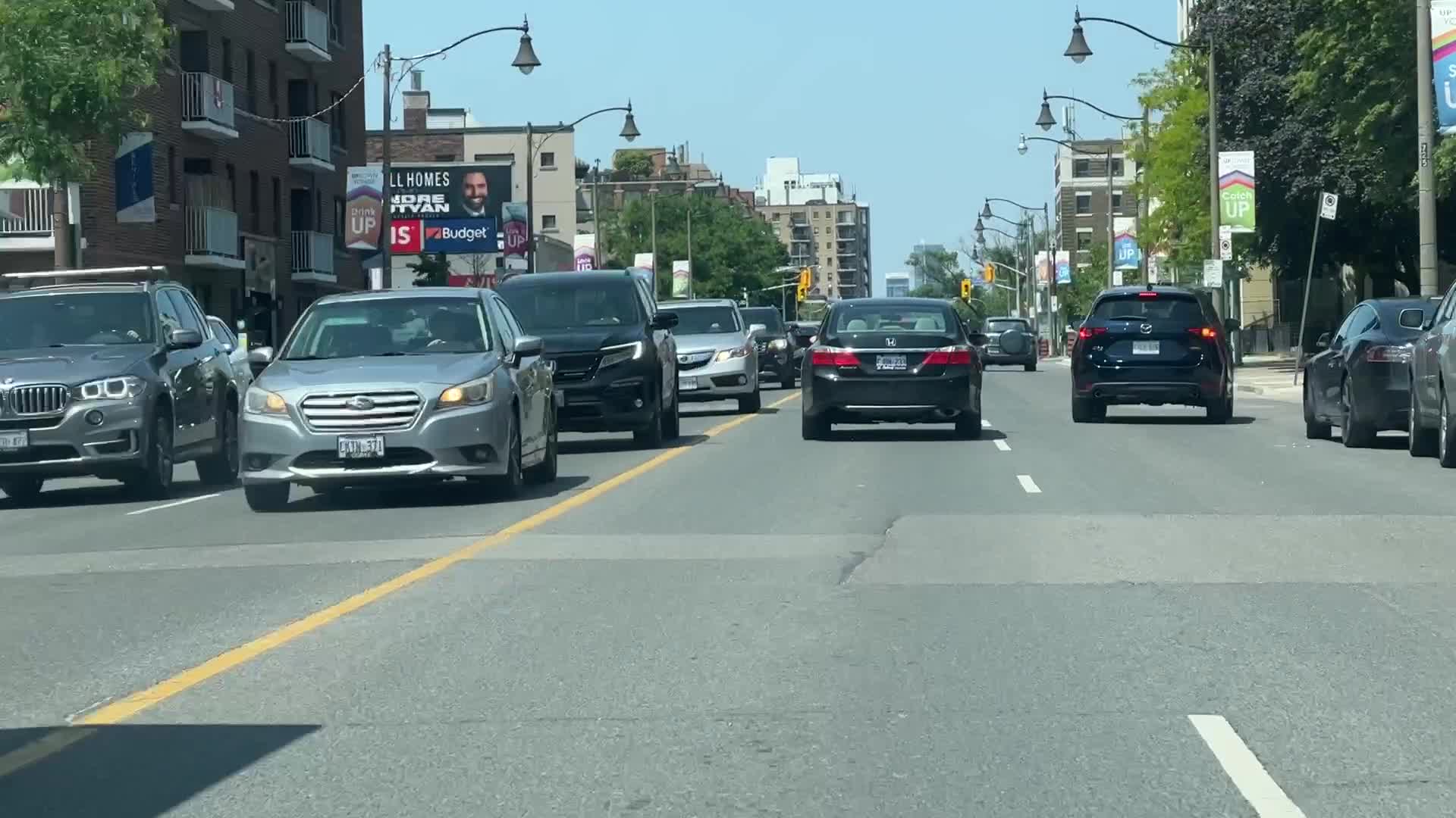 Vehicle traffic in Toronto