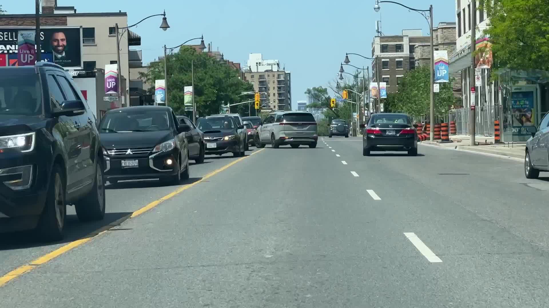 Vehicle traffic in Toronto