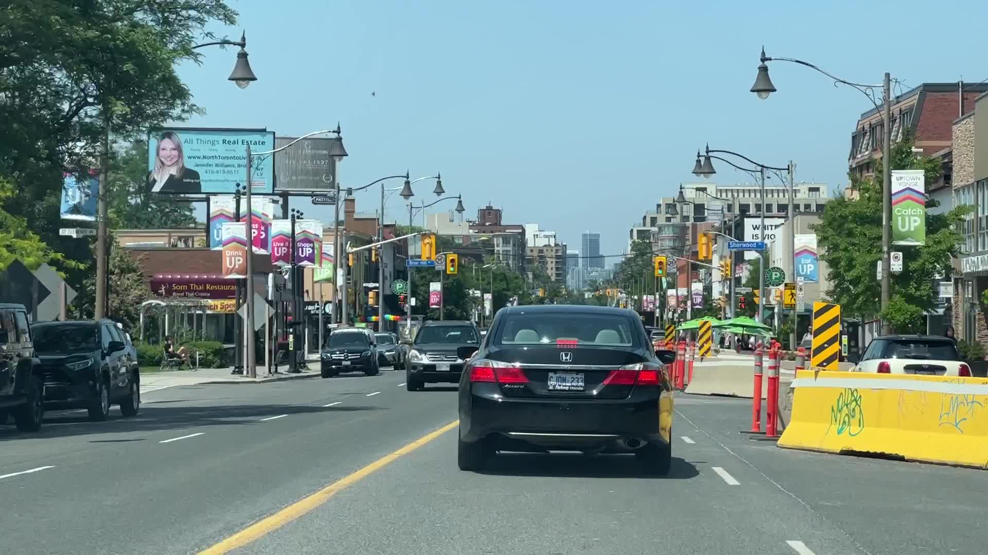 Vehicle traffic in Toronto