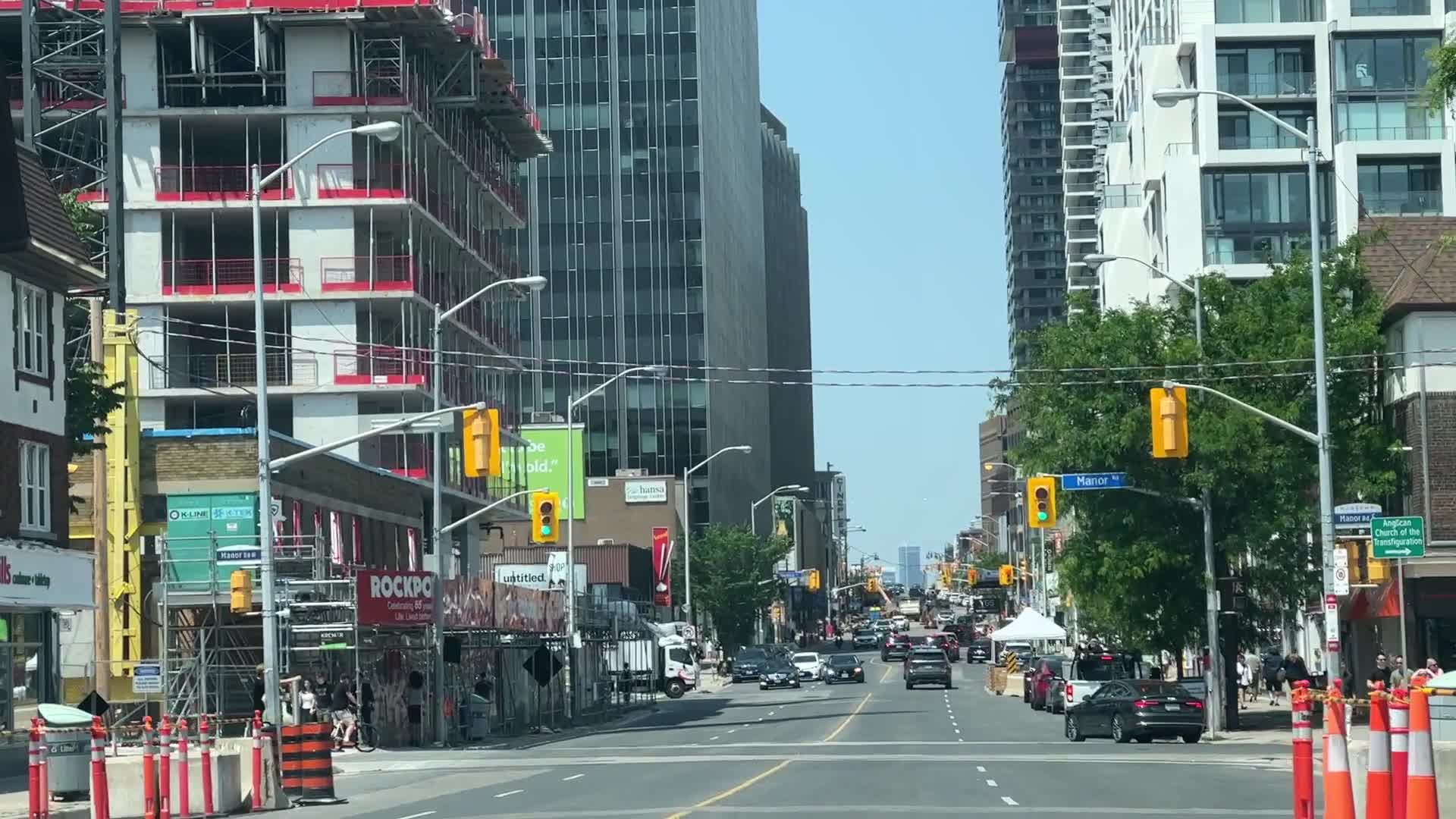 Vehicle traffic in Toronto